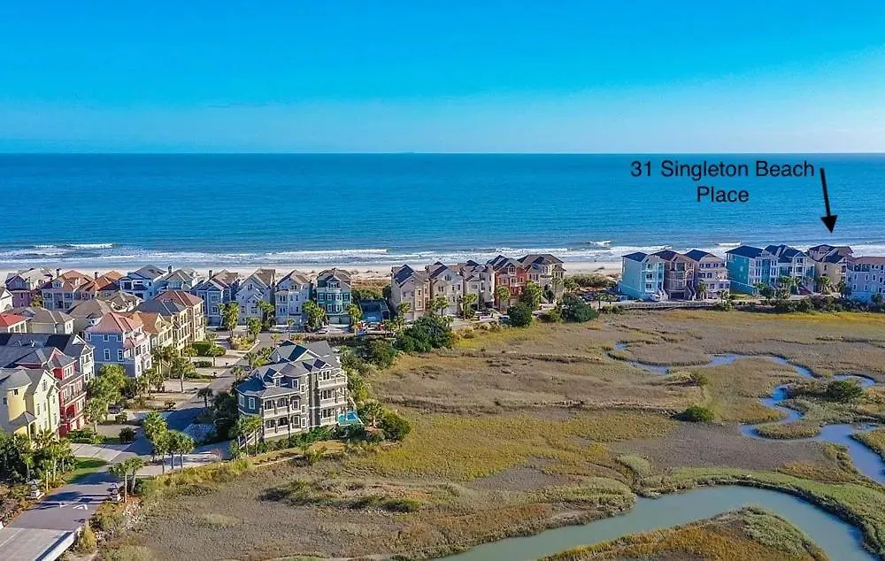 Holiday home 31 Singleton Beach- Oceanfront Luxury Home, Spectacular Views & Private Pool, Free Activities Included Hilton Head Island
