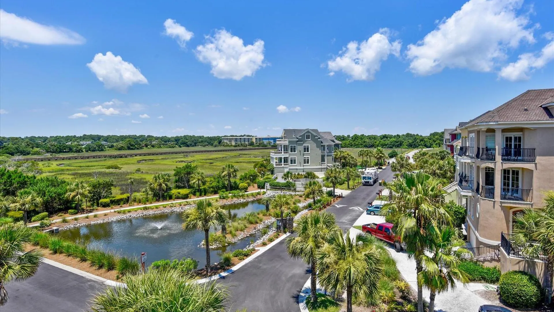 4 Collier Rd- Oceanfront, Private Pool, Elevator, Free Activities Included Holiday home *