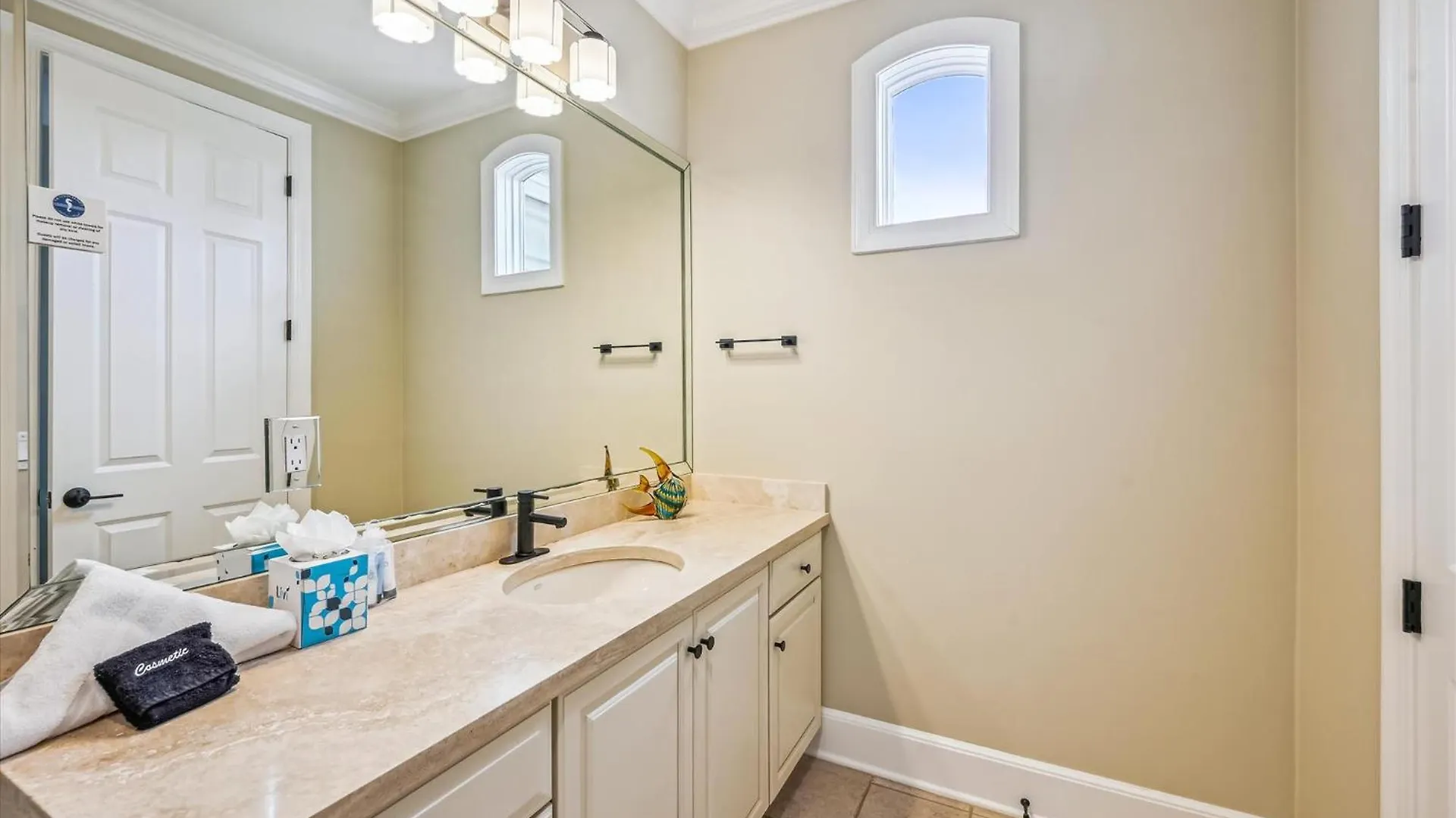 4 Collier Rd- Oceanfront, Private Pool, Elevator, Free Activities Included Hilton Head Island