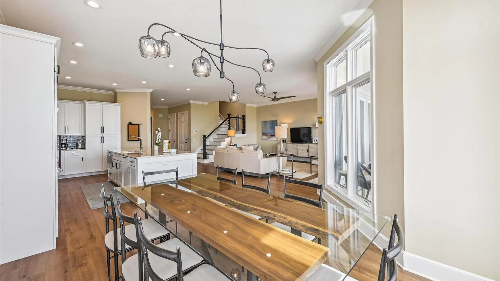 4 Collier Rd- Oceanfront, Private Pool, Elevator, Free Activities Included Hilton Head Island