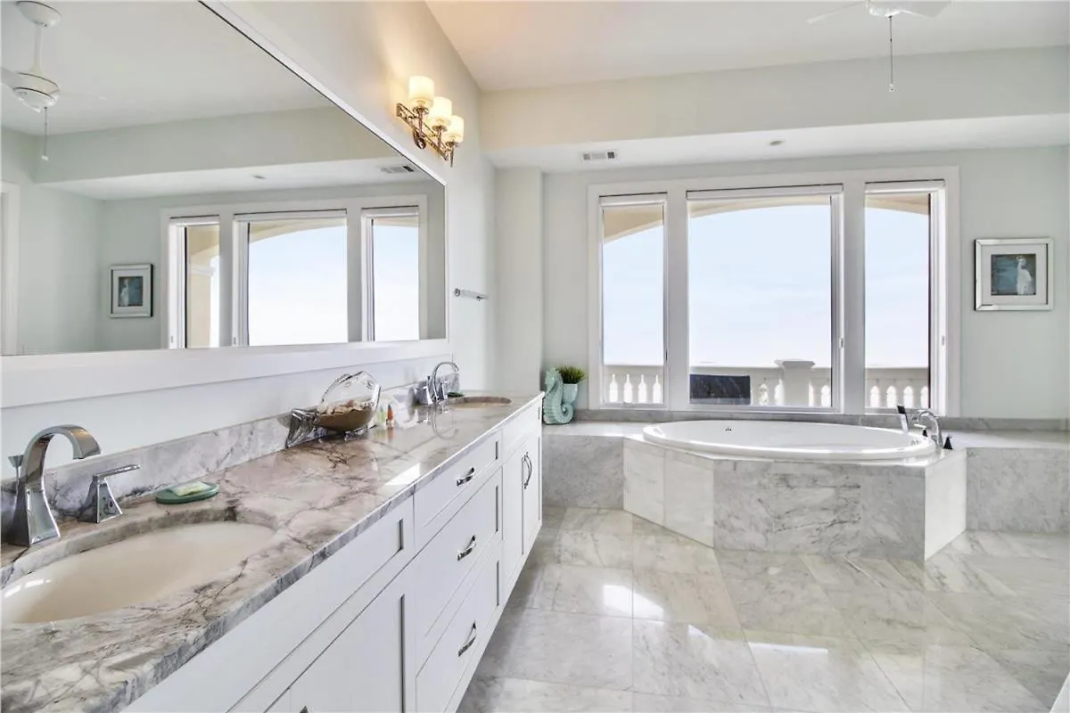 31 Singleton Beach- Oceanfront Luxury Home, Spectacular Views & Private Pool, Free Activities Included Holiday home Hilton Head Island