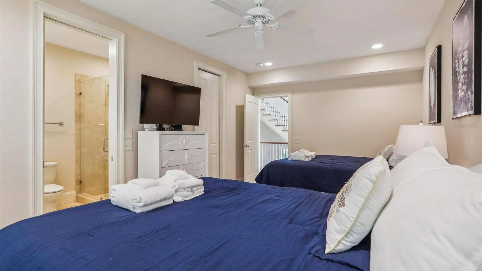 21 Horvaths Peninsula- Oceanfront, Pool, Elevator, Free Activities Included *