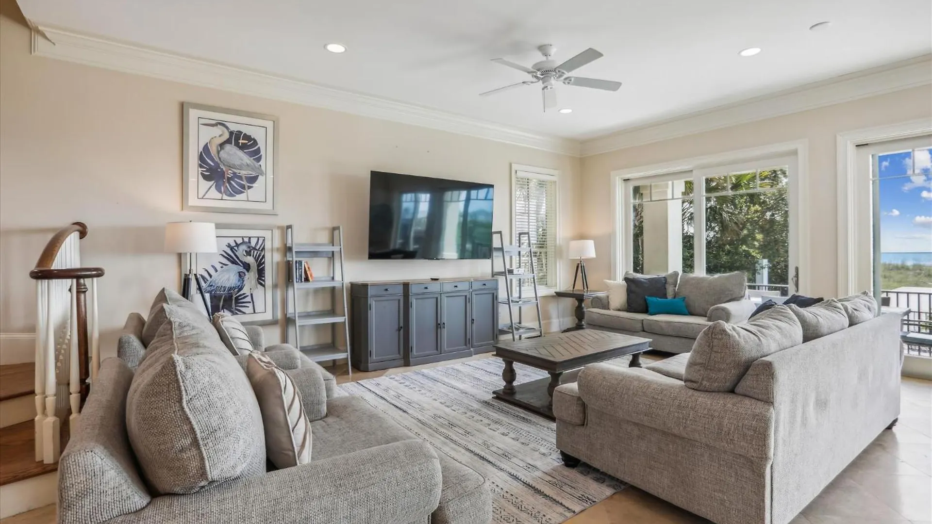 Holiday home 21 Horvaths Peninsula- Oceanfront, Pool, Elevator, Free Activities Included Hilton Head Island