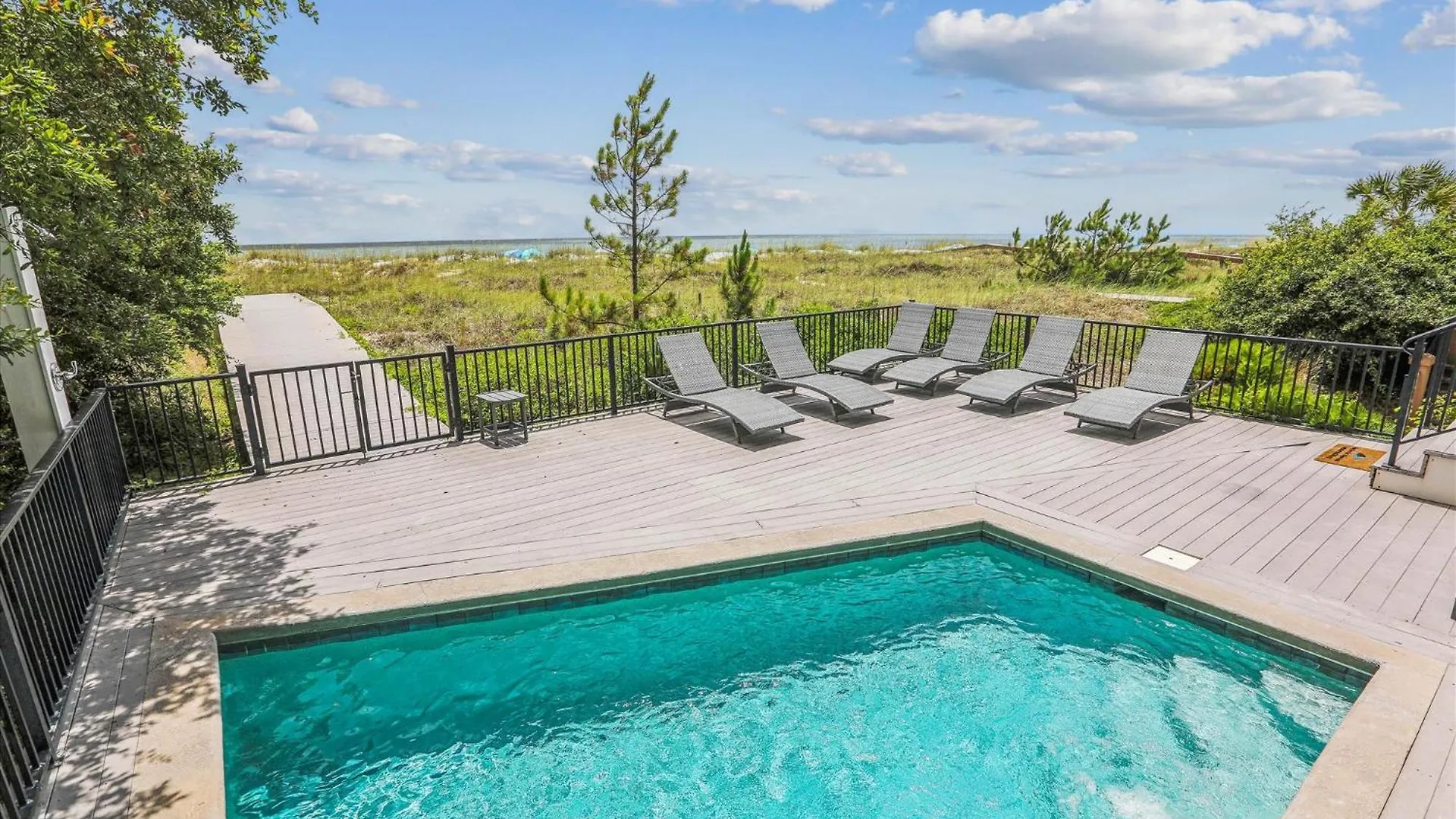 21 Horvaths Peninsula- Oceanfront, Pool, Elevator, Free Activities Included *