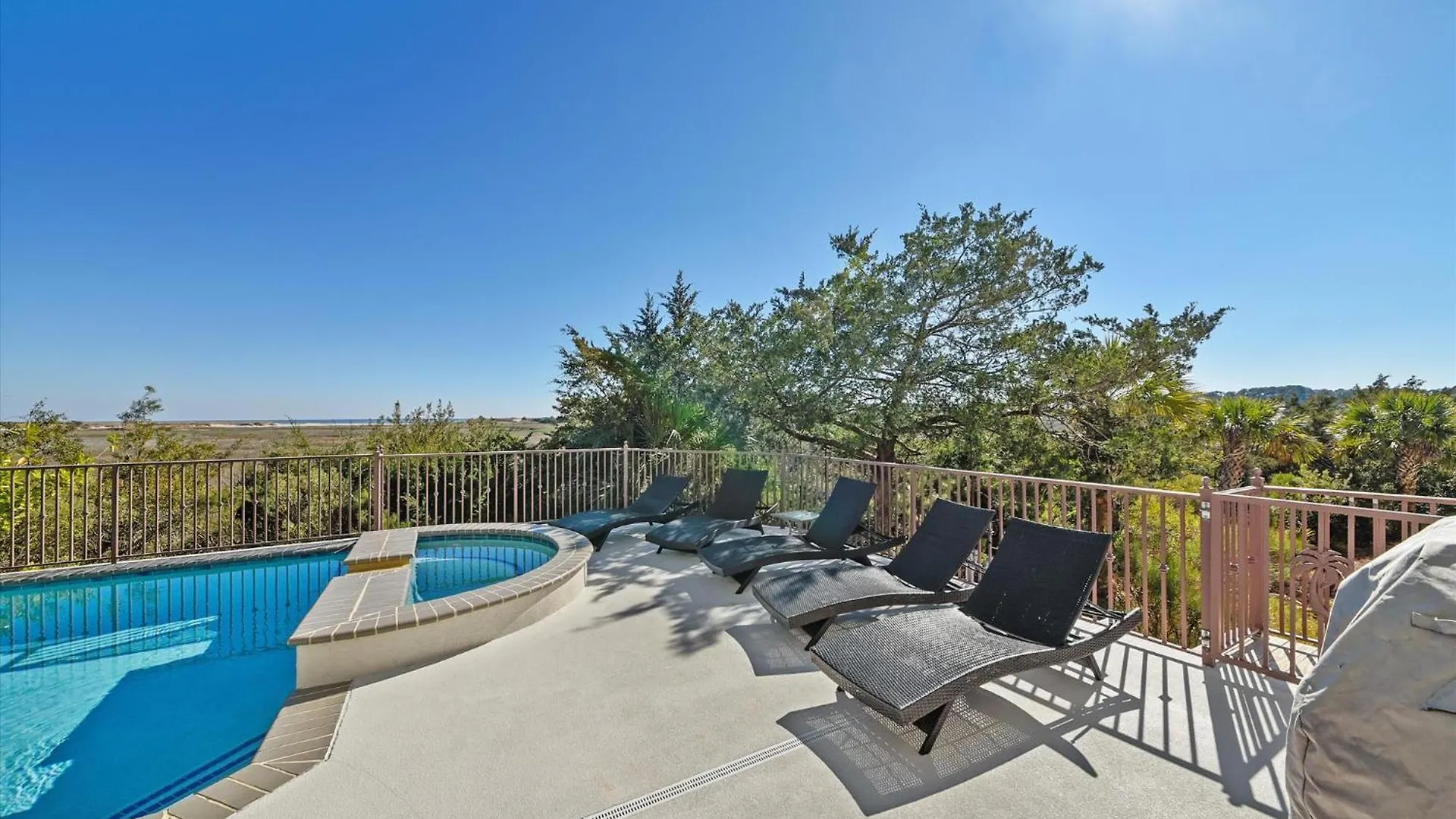 14 Singleton Shores Manor- Breathtaking Ocean & Marsh Views, Private Pool, Free Activities Holiday home Hilton Head Island