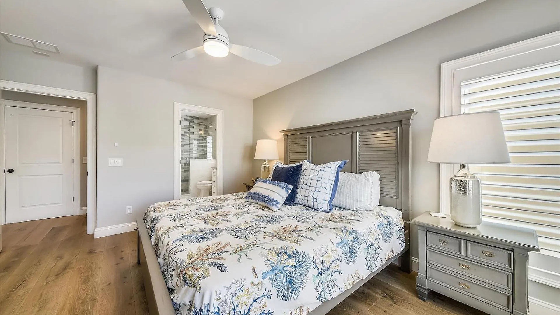 14 Collier Road- Oceanfront, Private Pool, Free Activities Included Σπίτι διακοπών