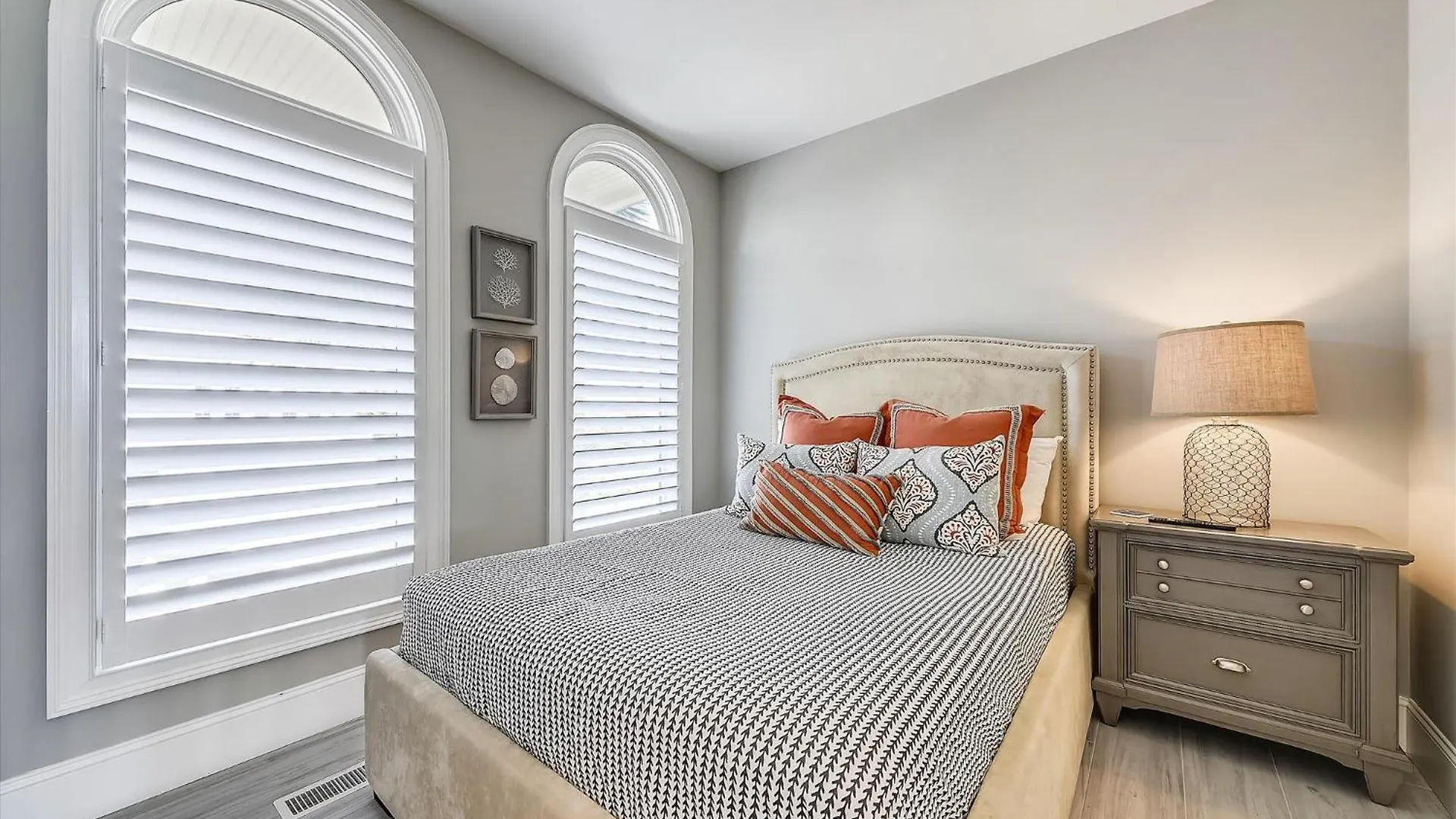 14 Collier Road- Oceanfront, Private Pool, Free Activities Included Σπίτι διακοπών