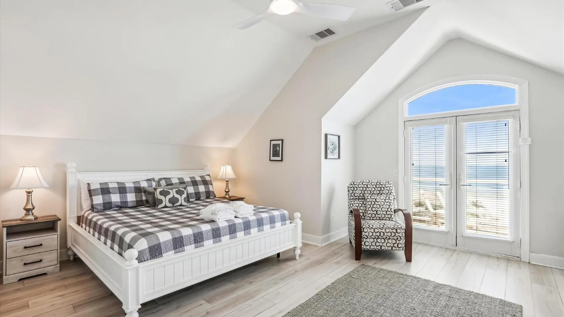 12 Collier Road- Oceanfront, Pool, Great For Large Groups, Free Activities Included Хилтон-Хед-Айленд