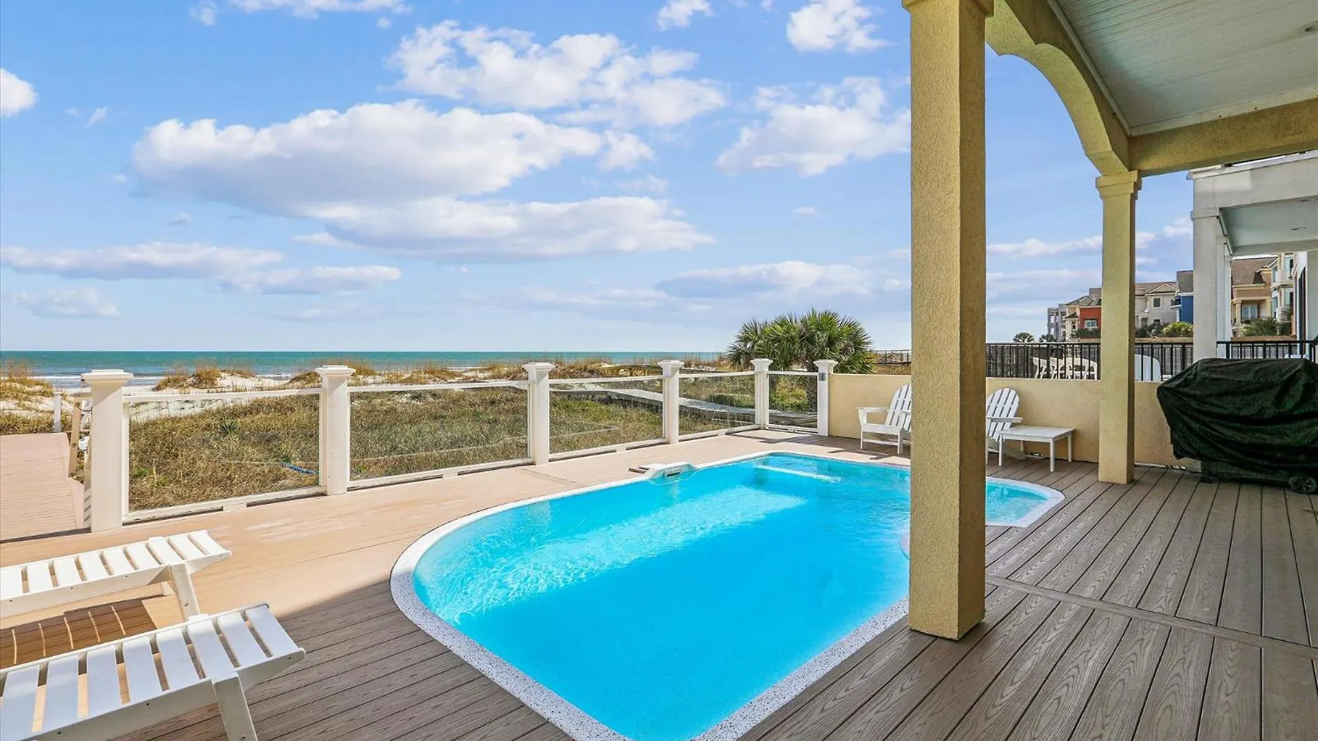 12 Collier Road- Oceanfront, Pool, Great For Large Groups, Free Activities Included