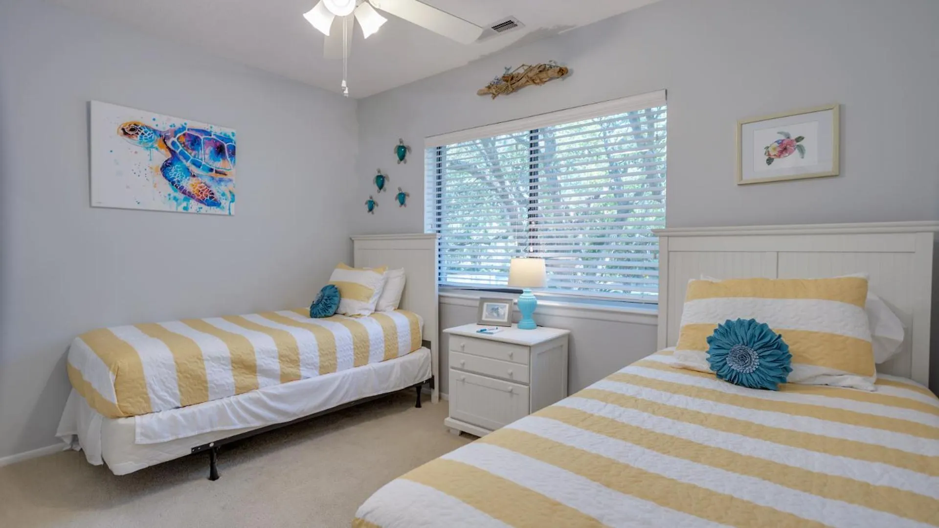 Villa Walk To Beach, Pet Friendly, Homey Hilton Head Island