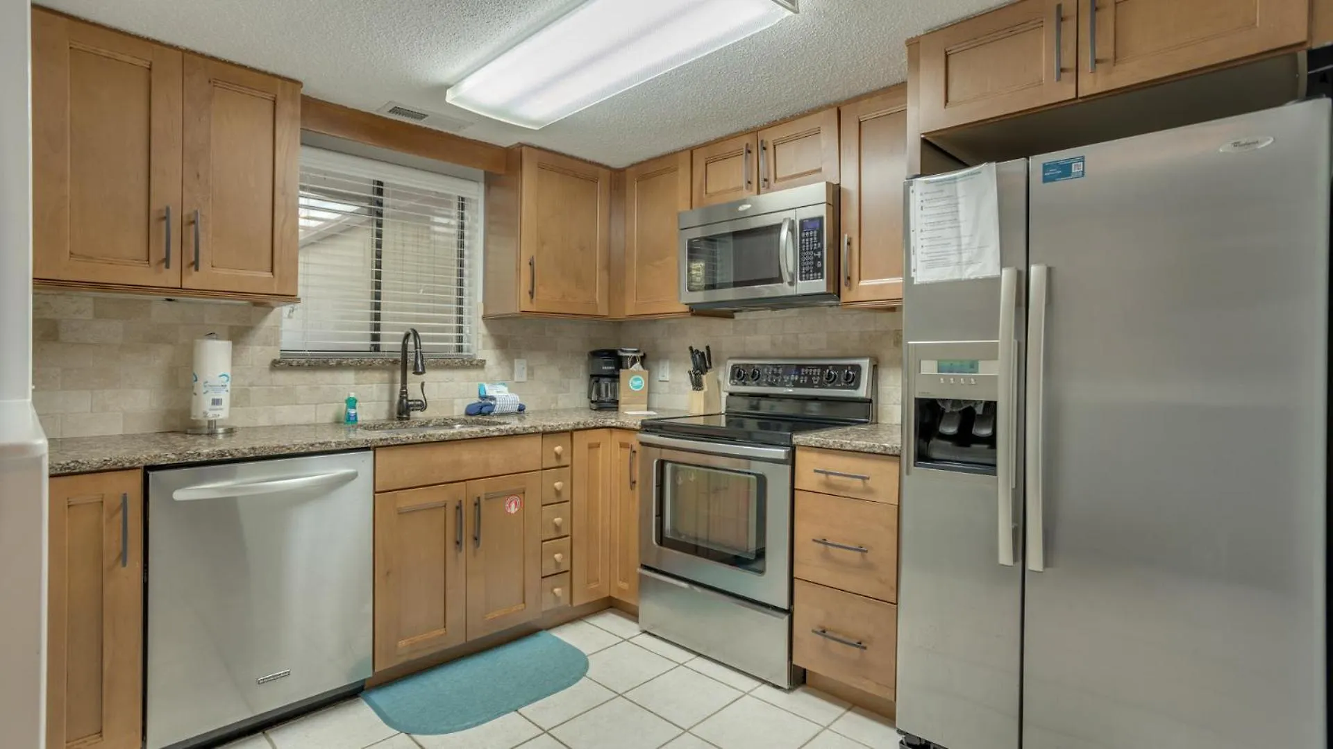 Walk To Beach, Pet Friendly, Homey Hilton Head Island