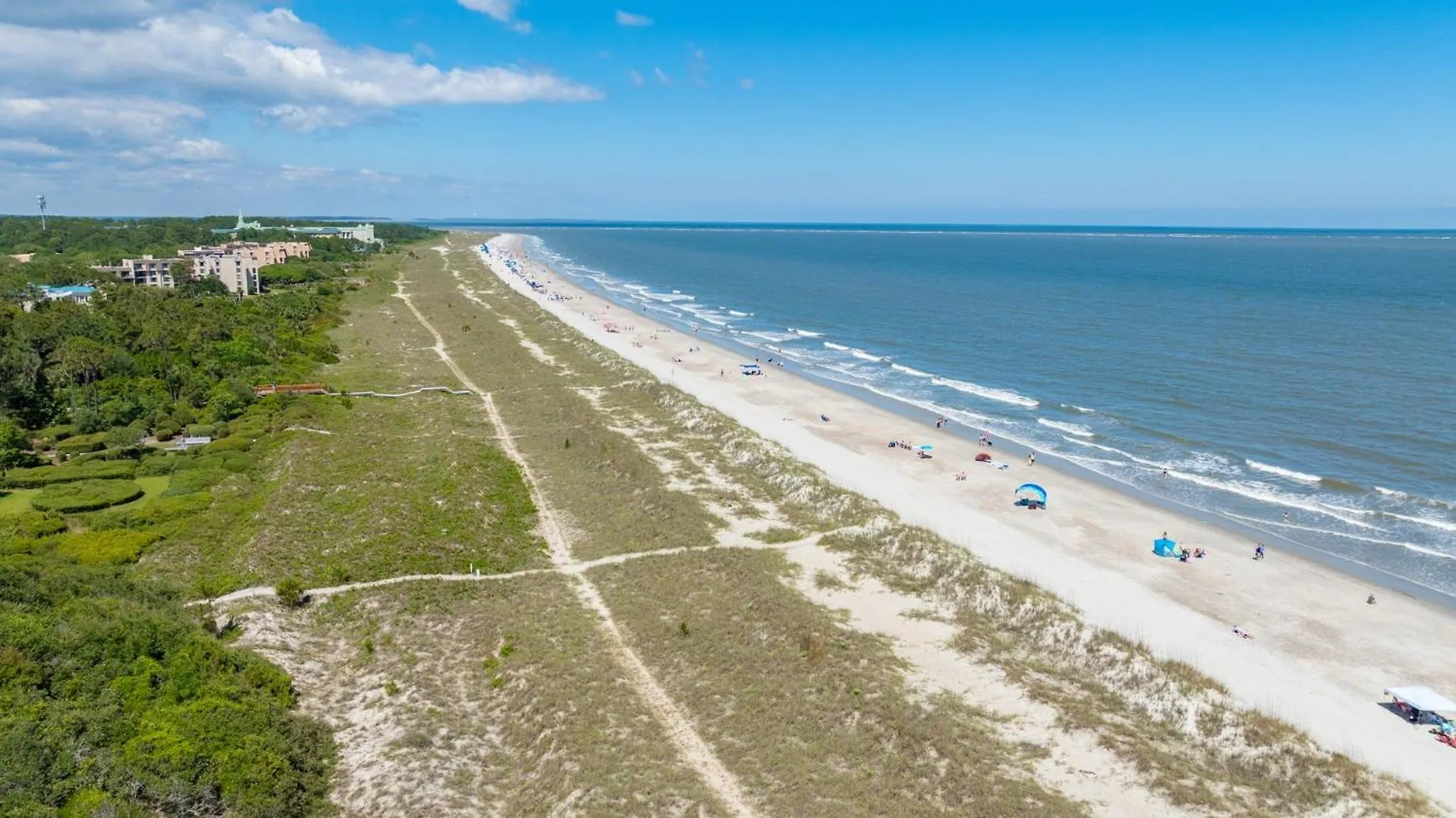 Walk To Beach, Pet Friendly, Homey Villa