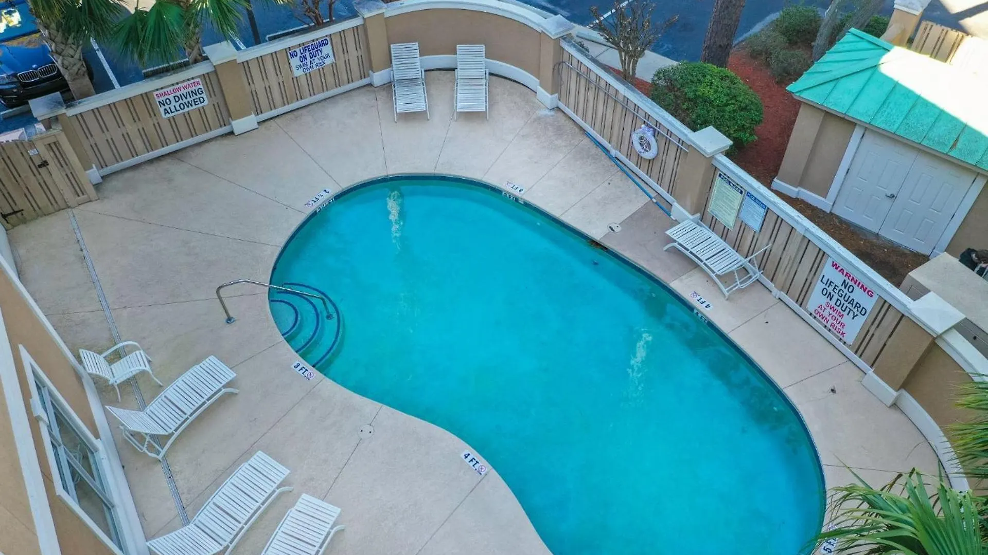 Family Getaway, Walk To Beach, Balcony *