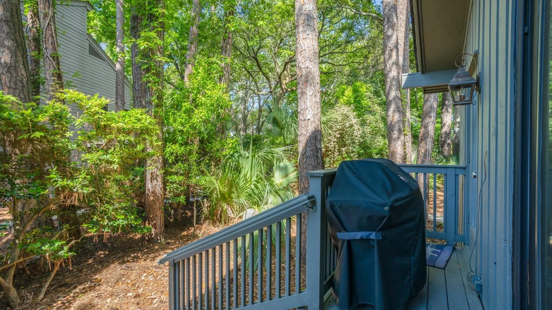Grill, Lagoon, Complex Pool Hilton Head Island