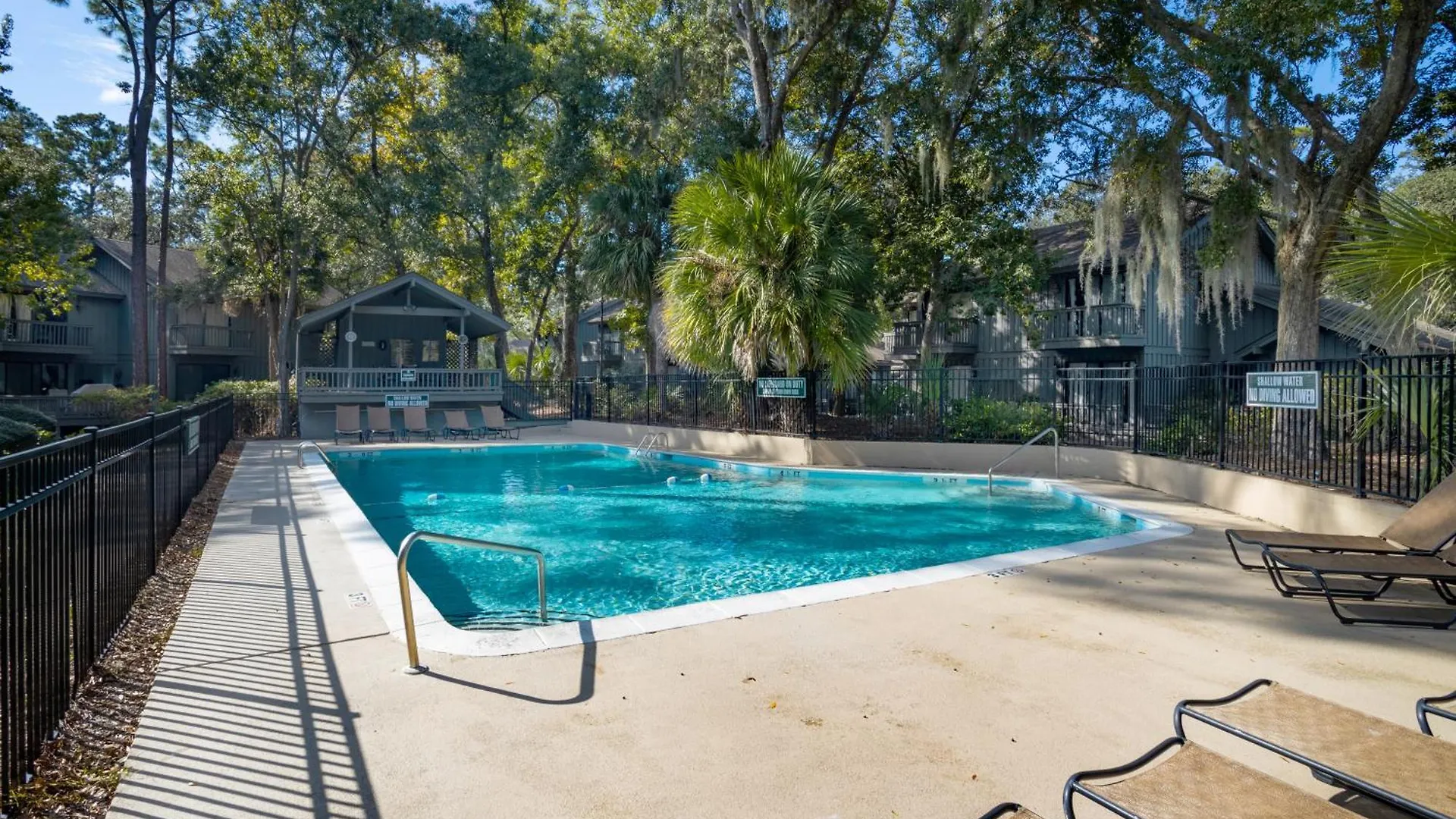 Willa Grill, Lagoon, Complex Pool *