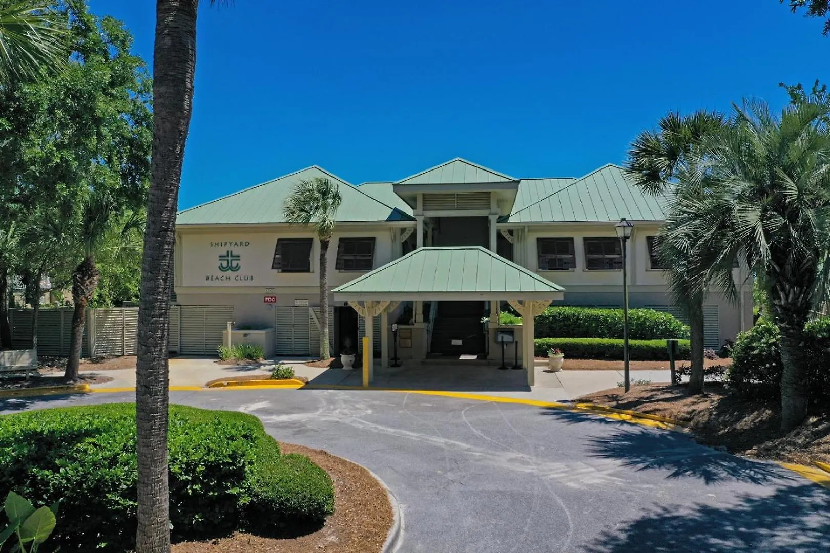 Villa Screened Porch, Chefs Kitchen, Golf Views Hilton Head Island