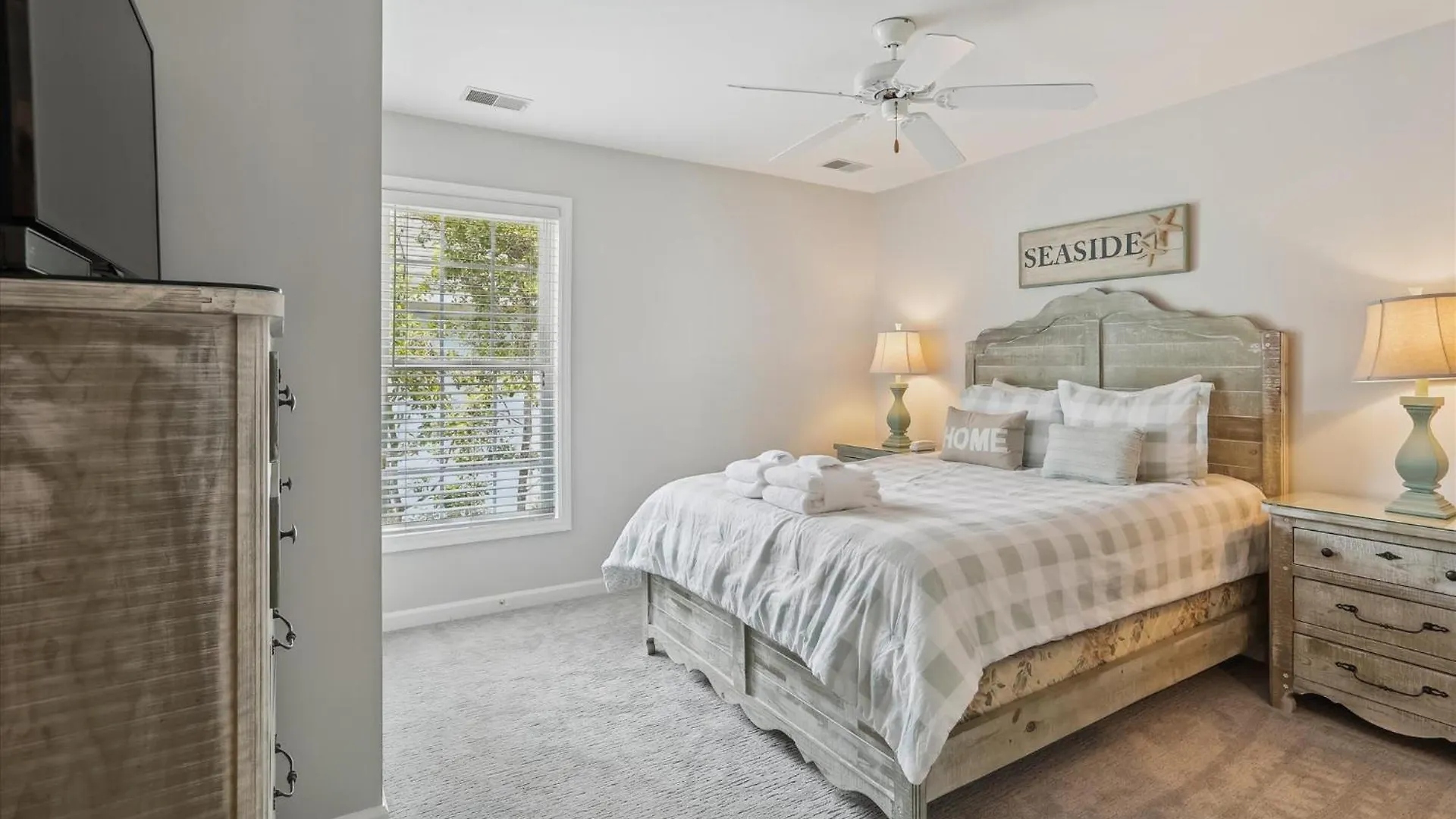 41 Bradley- Private Pool, Newly Updated, Quick Walk To Beach! Free Activities Included *