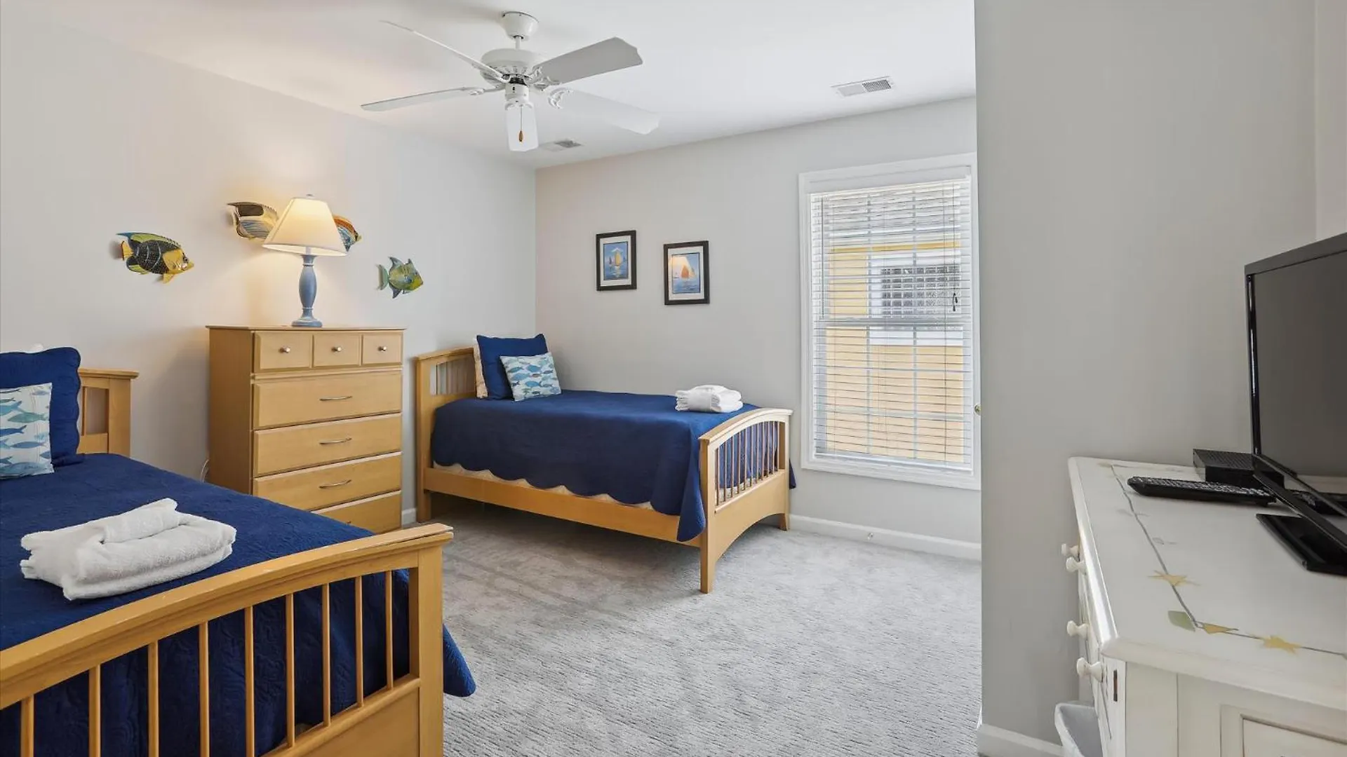41 Bradley- Private Pool, Newly Updated, Quick Walk To Beach! Free Activities Included Holiday home Hilton Head Island