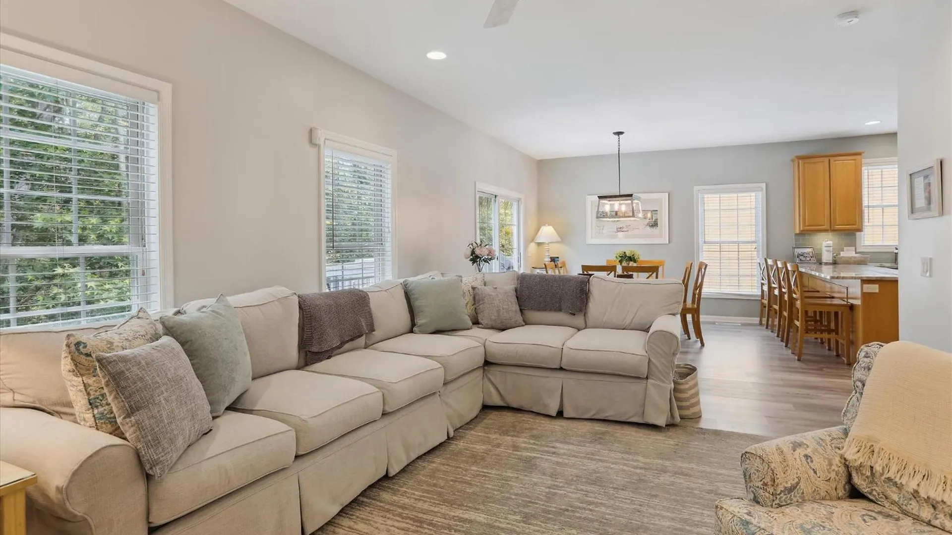 Holiday home 41 Bradley- Private Pool, Newly Updated, Quick Walk To Beach! Free Activities Included *