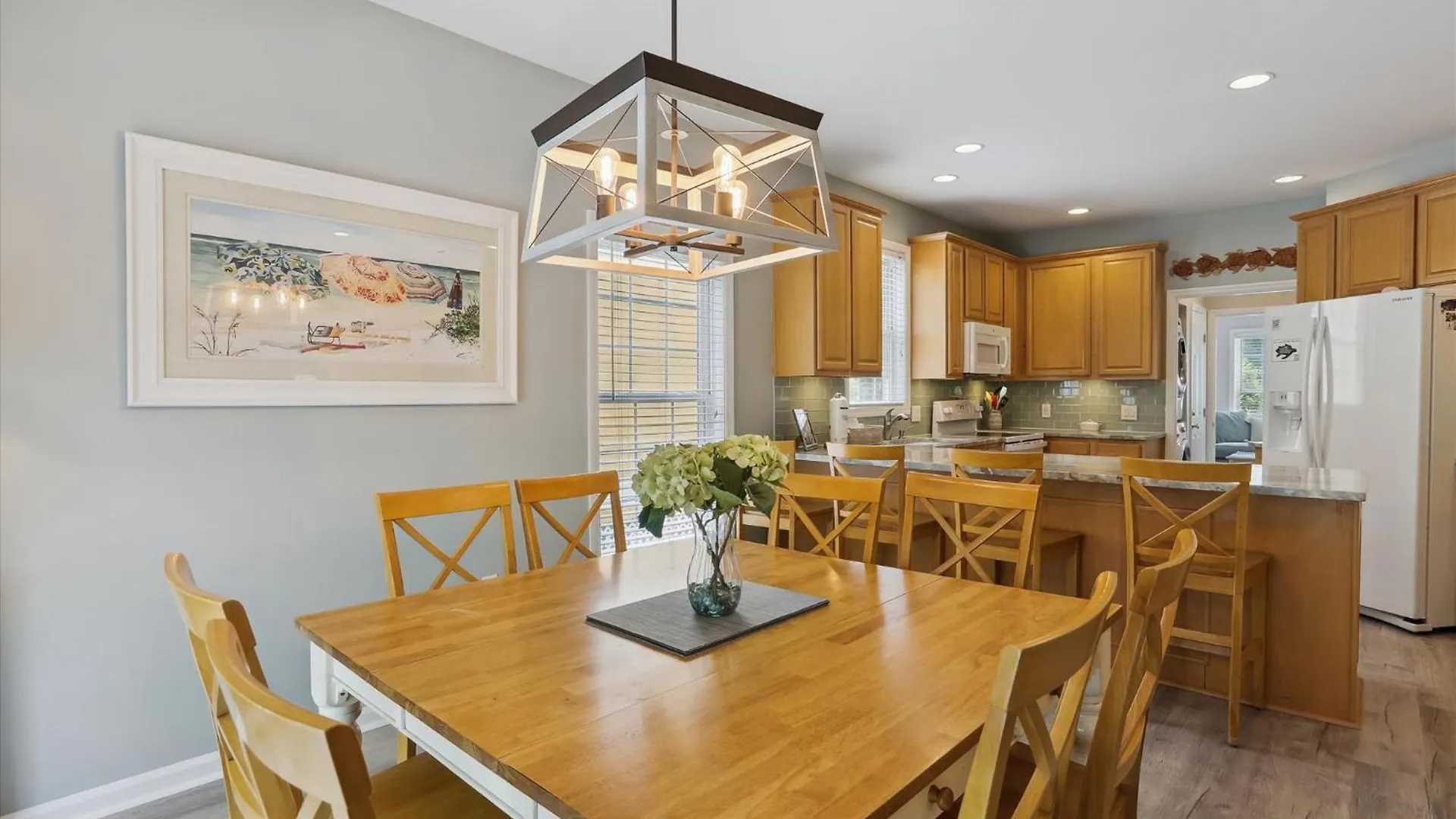 41 Bradley- Private Pool, Newly Updated, Quick Walk To Beach! Free Activities Included Holiday home