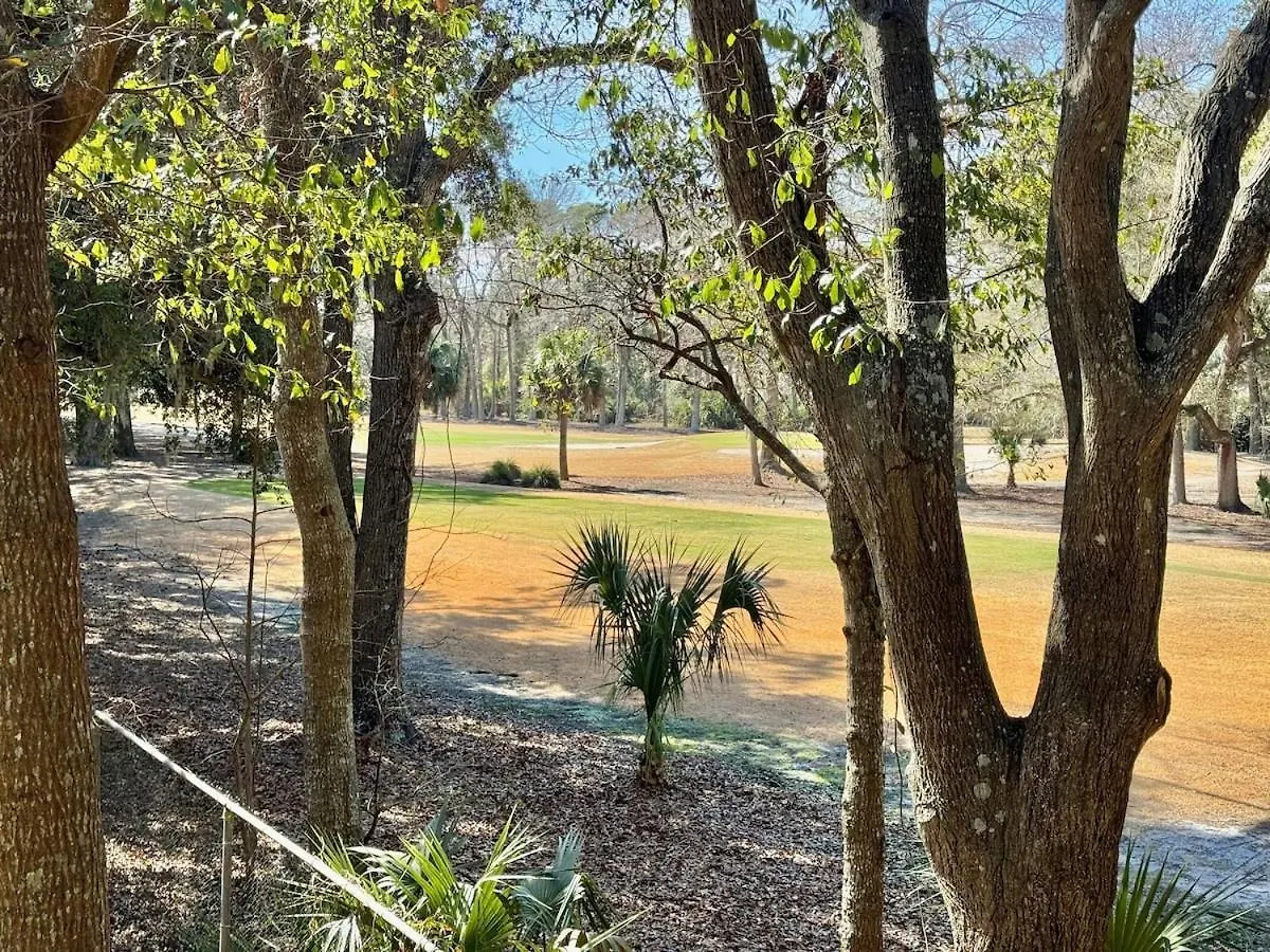Walk To Folly Field 2 Bed 2 Bath Golf View *
