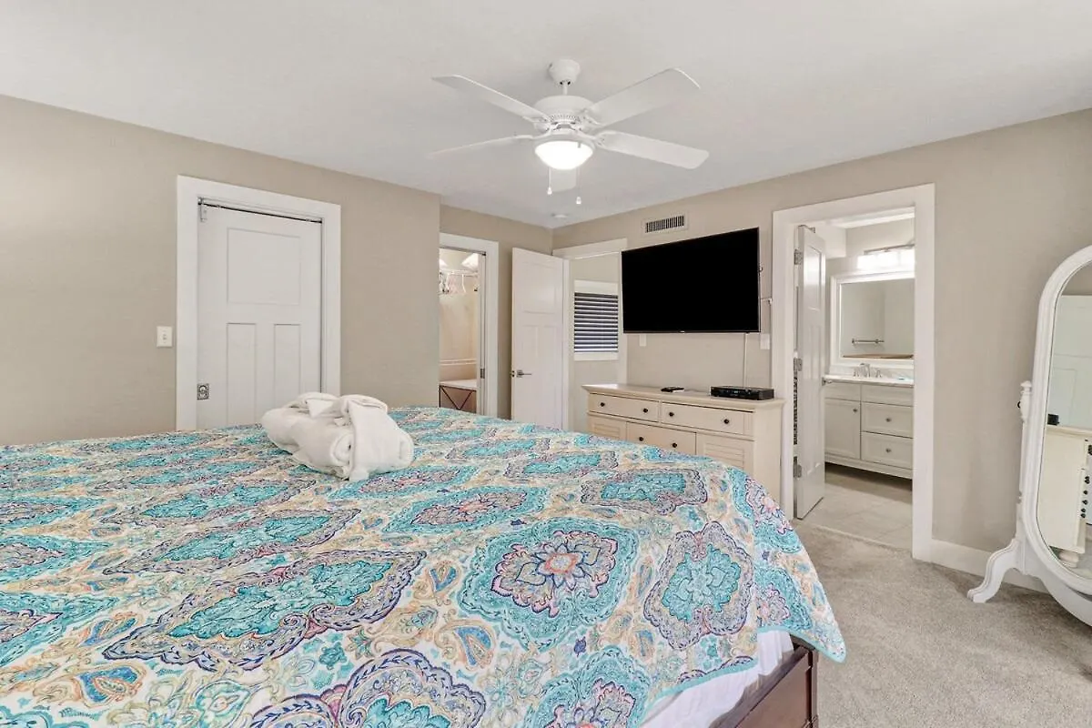 Living - 3 Bed 2 Bath Seascape - Just Steps To The Prázdninový dům Hilton Head Island