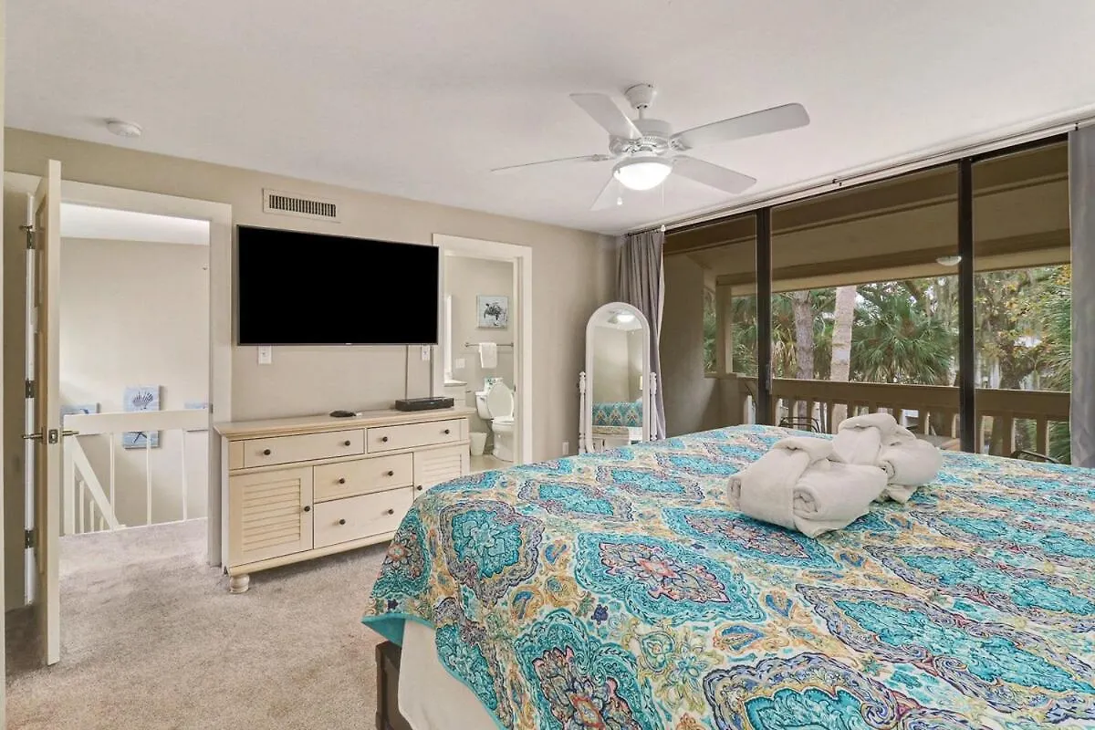 Living - 3 Bed 2 Bath Seascape - Just Steps To The Hilton Head Island