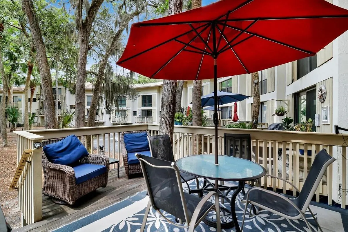Apartment Updated 2 Bd 2 Ba Just Steps 2