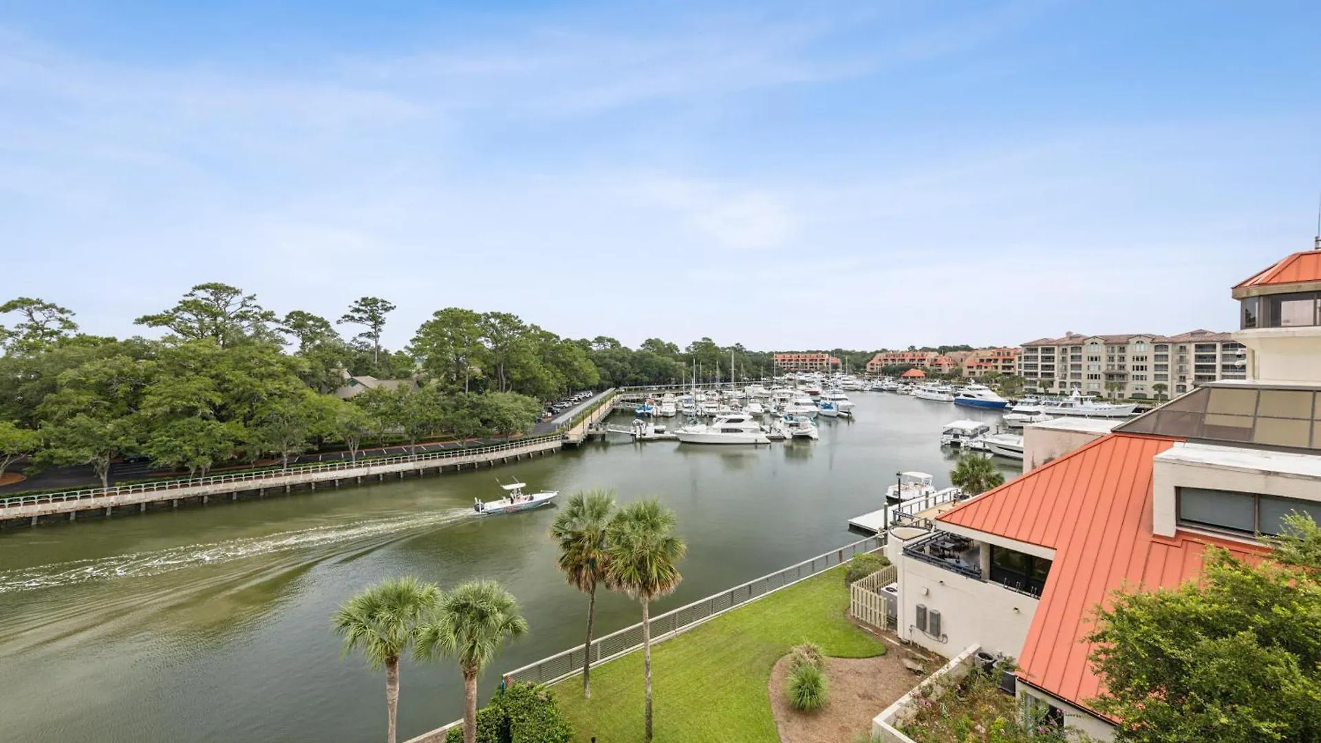 236 Captains Quarters