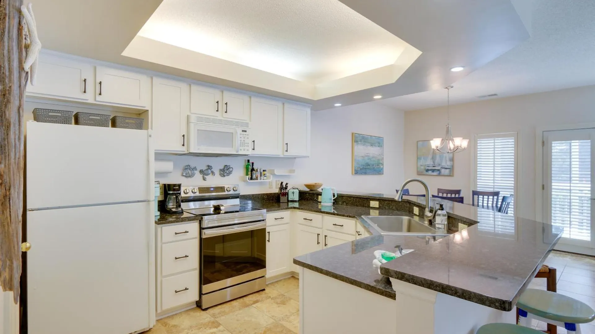 Hilton Head With Wet Bar, Near Golf And Beach!