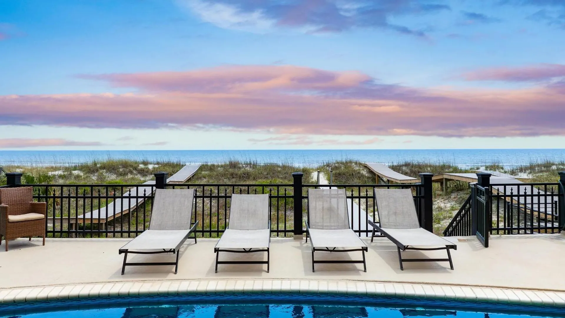 Lido By Avantstay Oceanfront W Pool Hot Tub Game Gorgeous Views Holiday home Hilton Head Island