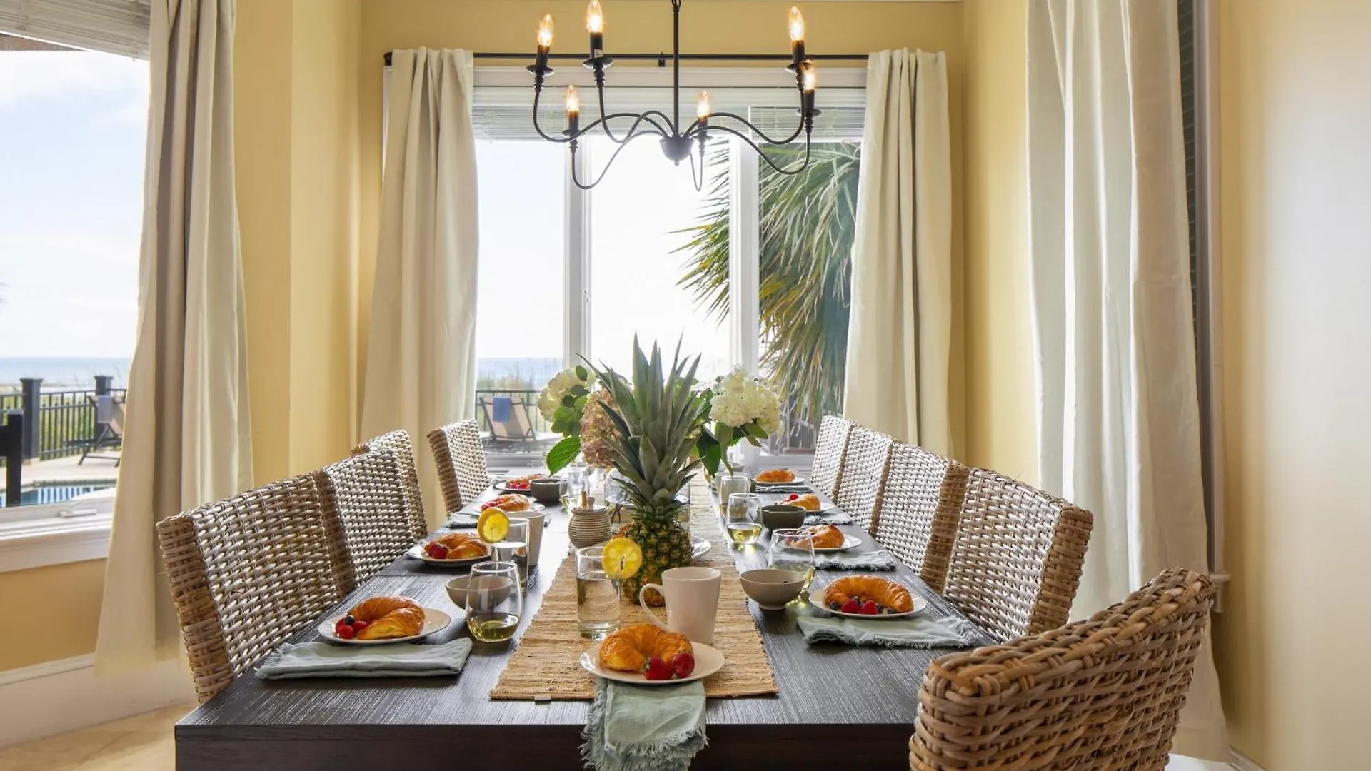 Holiday home Lido By Avantstay Oceanfront W Pool Hot Tub Game Gorgeous Views