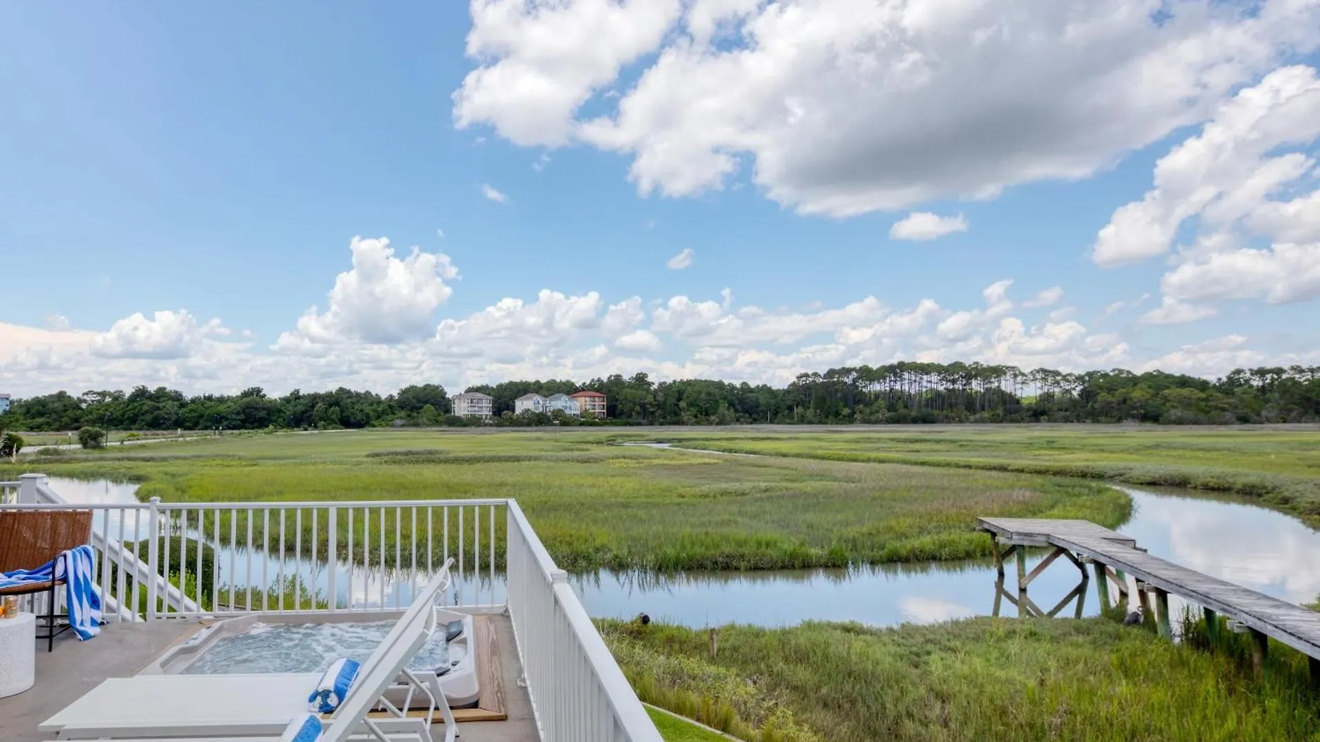 Holiday home Beachwalk By Avantstay Hilton Head Oasis Steps From Singleton Beach