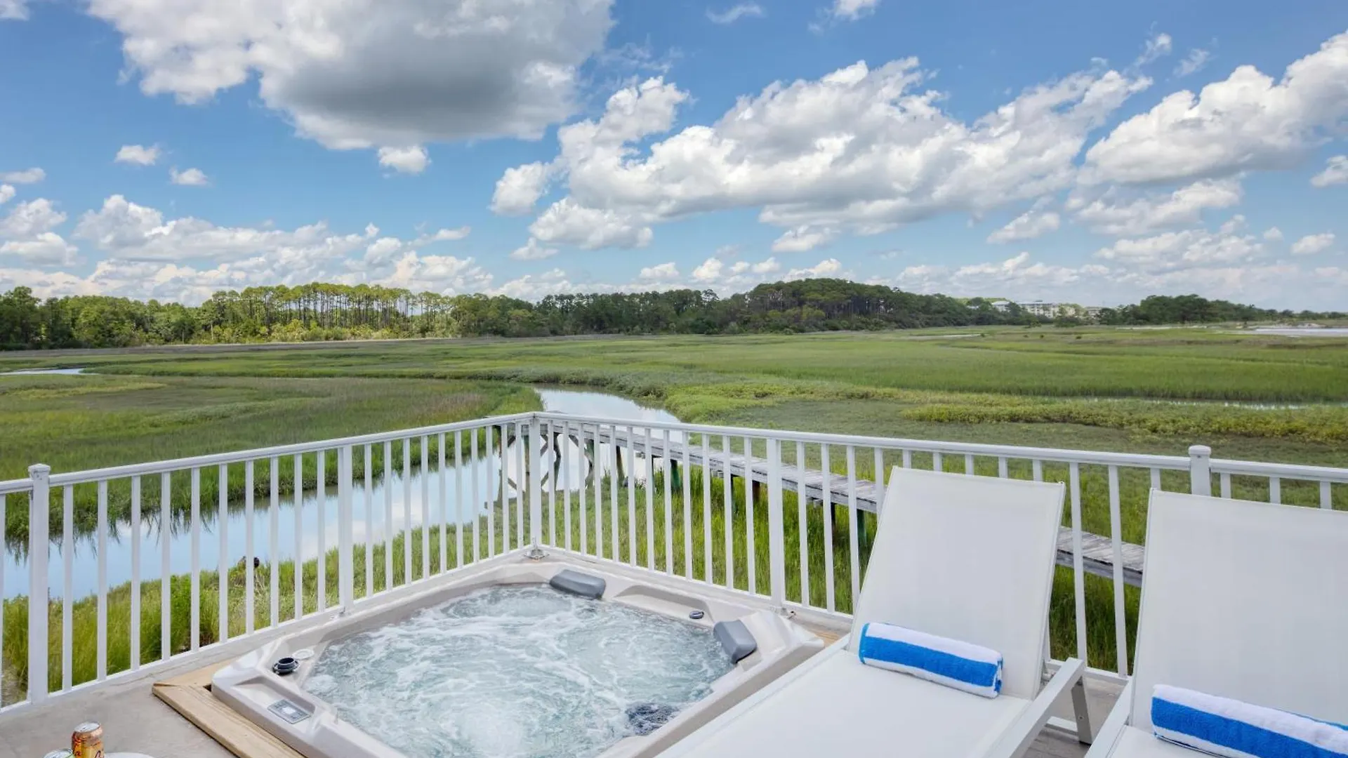 Beachwalk By Avantstay Hilton Head Oasis Steps From Singleton Beach Holiday home