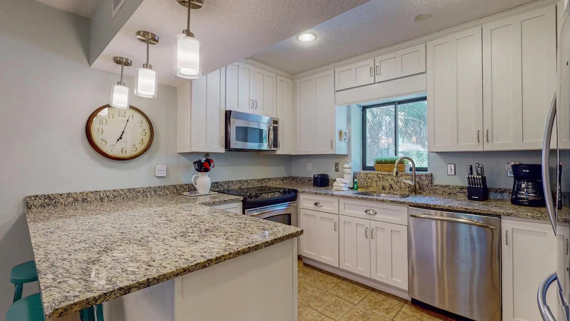 Hickory Cove 49
