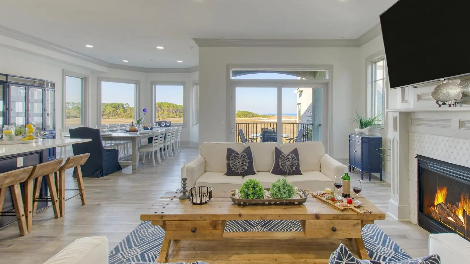 Holiday home Coastal Marsh By Avantstay Infinity Pool Hot Tub View Pool Table Ping Pong Hilton Head Island