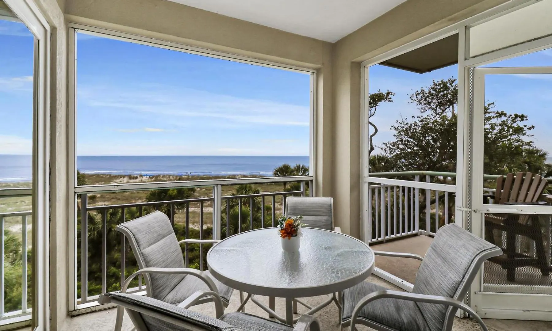 308 Windsor Place Vila