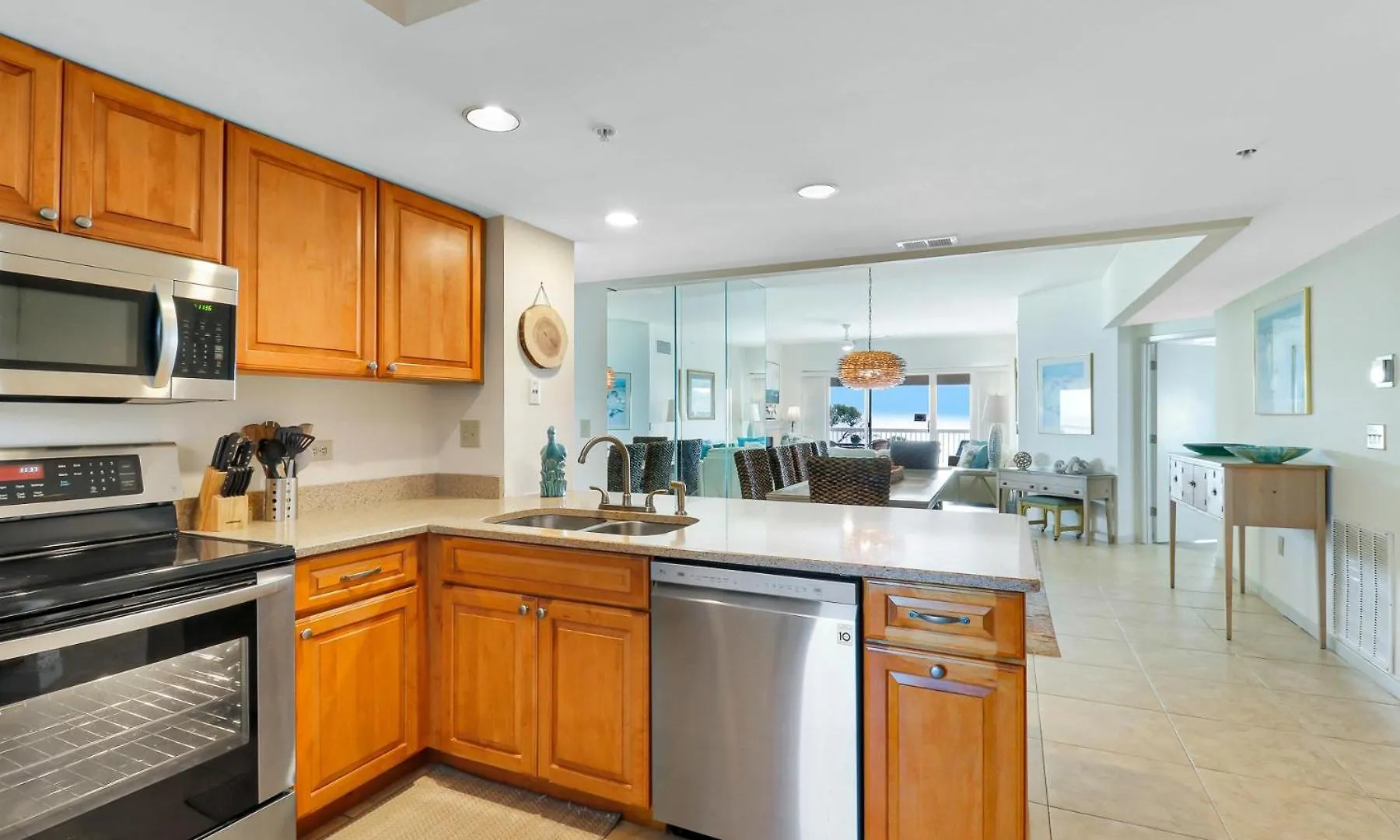 504 Barrington Arms Villa *