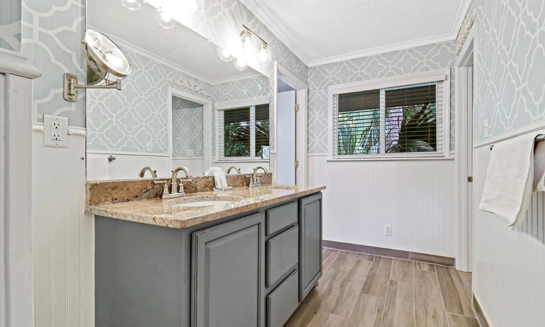 31 Dollar Road * Hilton Head Island