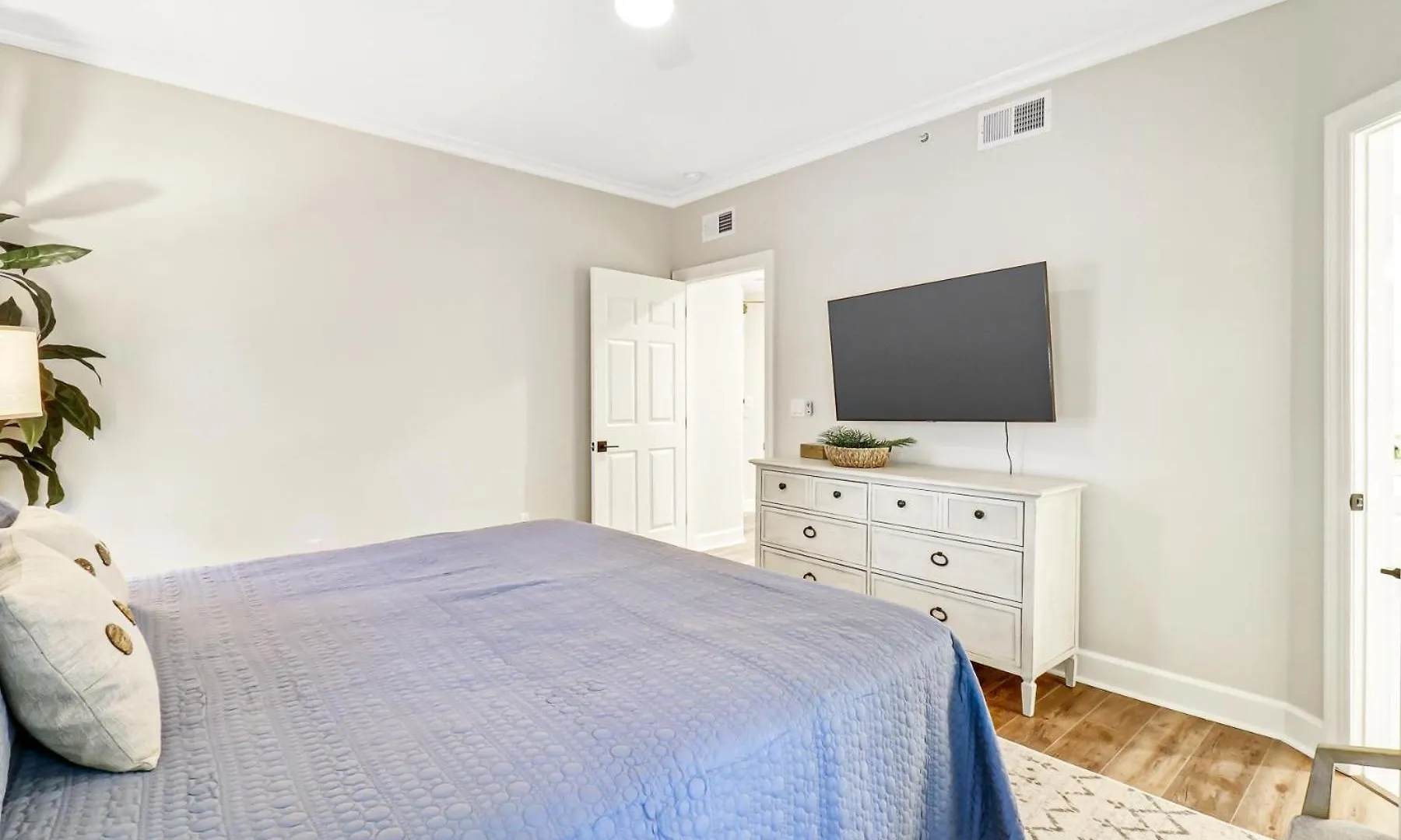 8103 Wendover Dunes *