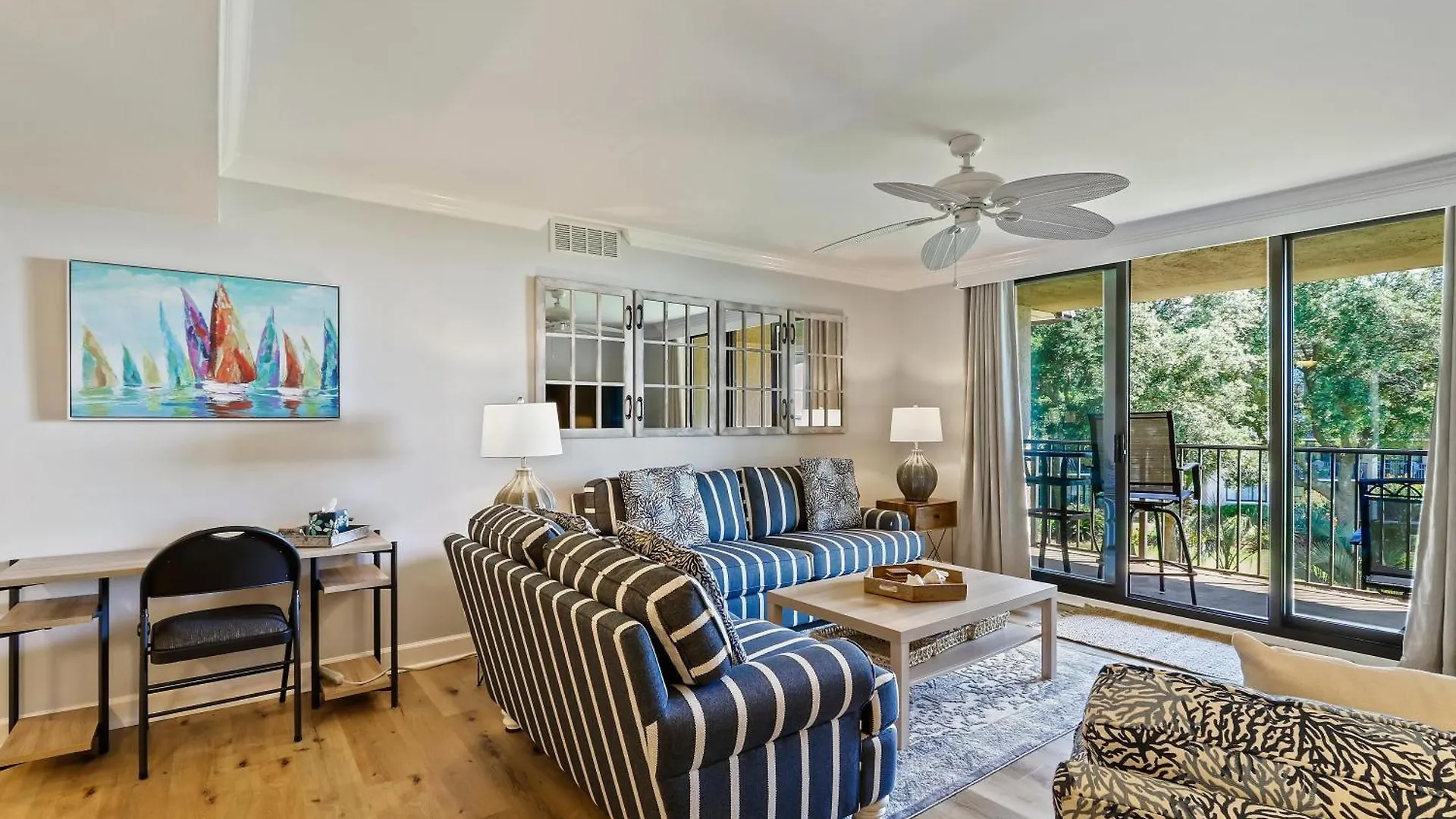 4303 Island Club