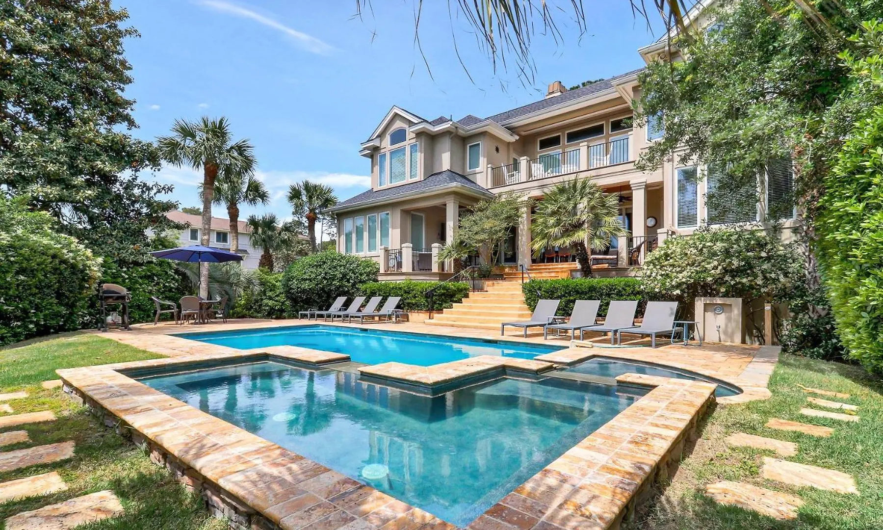 1 Man O War Villa *