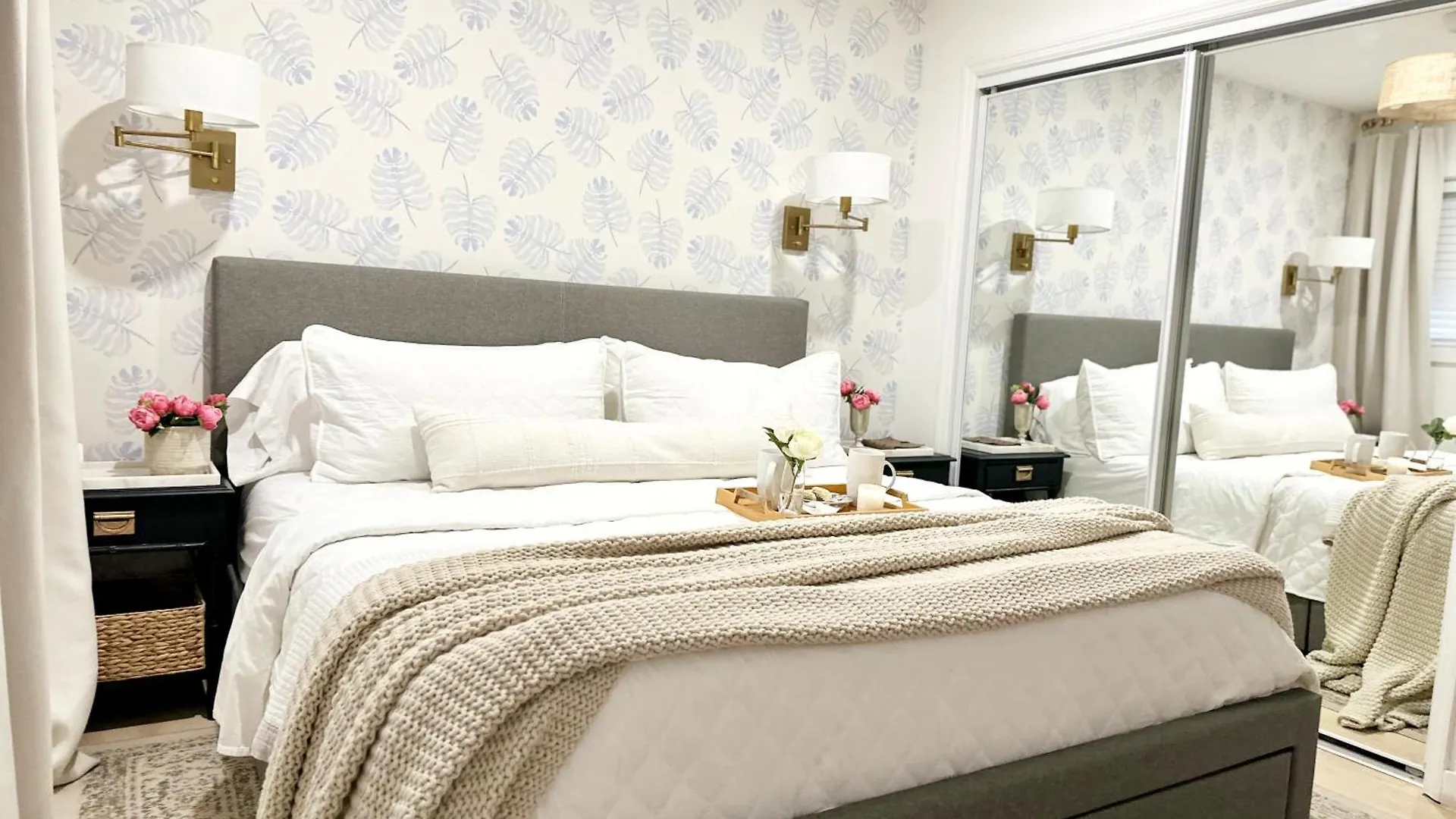 Ocean View- King - Romantic Couples Oasis - Private Access To Beach!