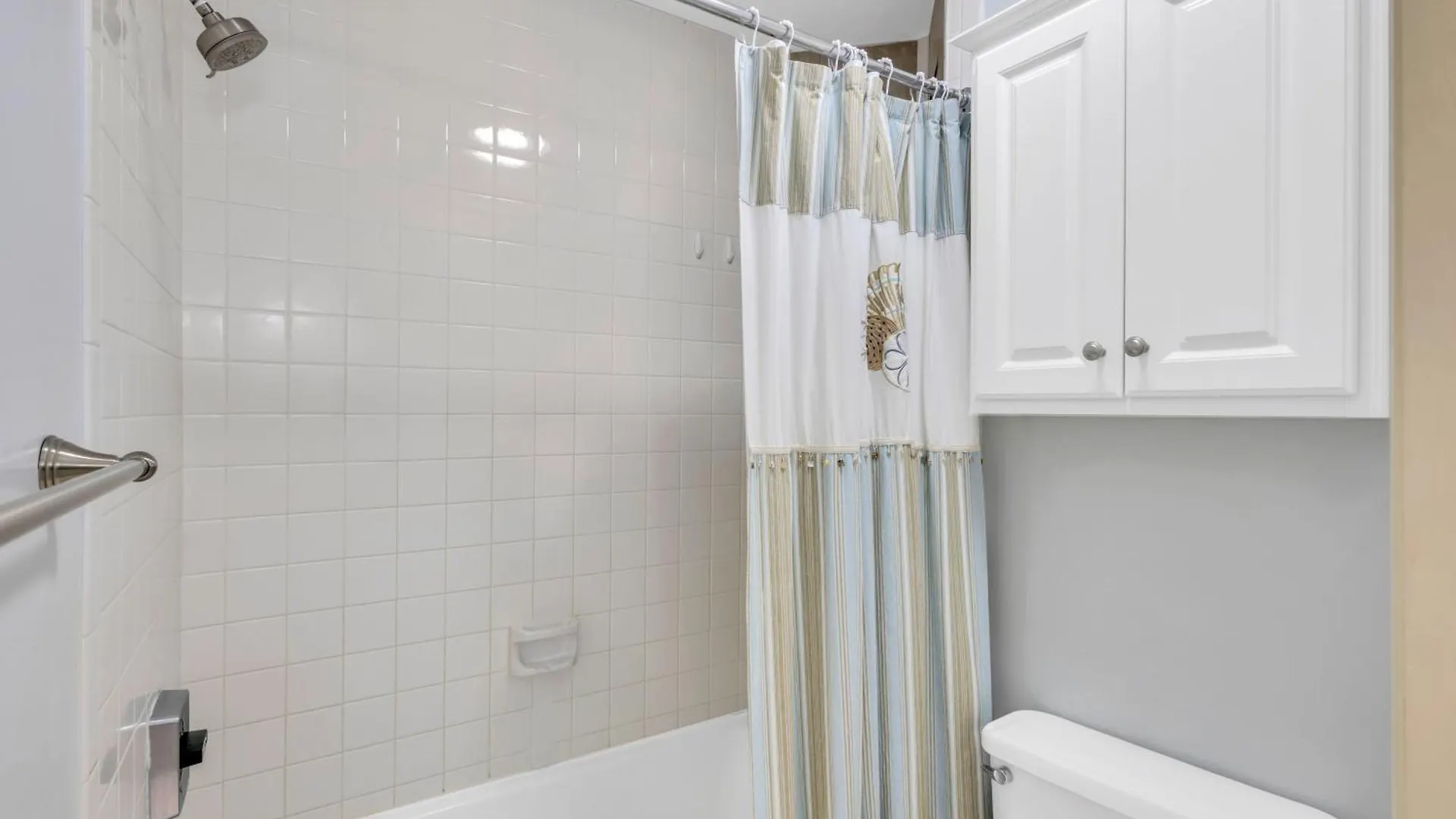 172 Colonnade Club * Hilton Head Island