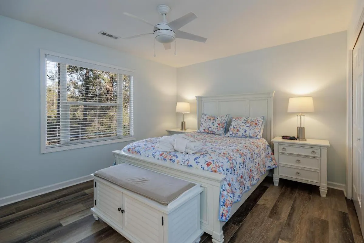 24 The Hilton Head Island