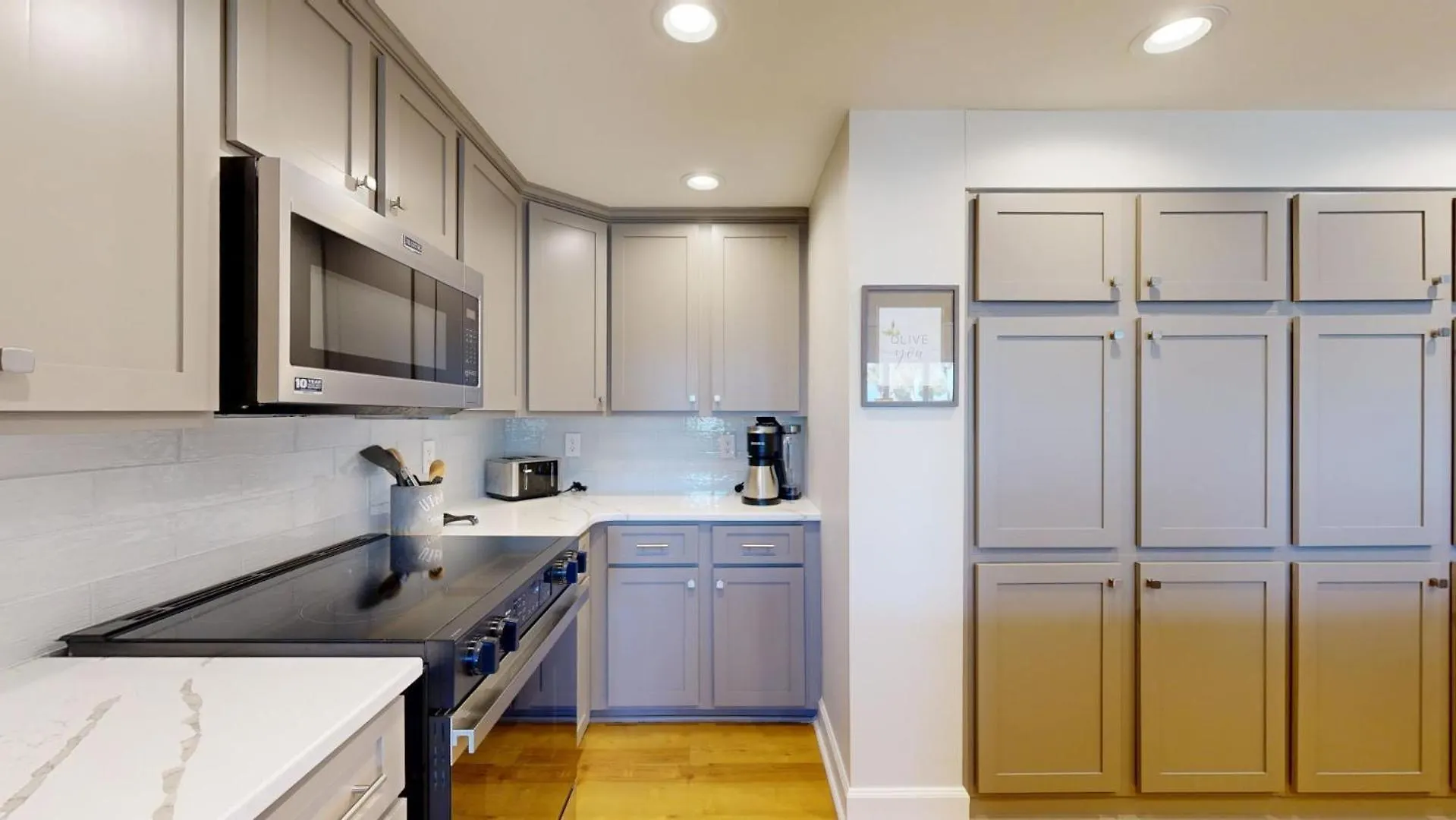 5108 Hampton Place South Villa