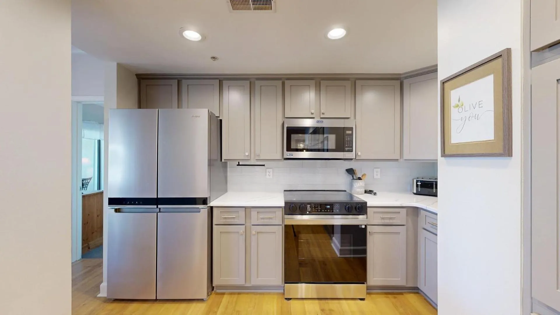 5108 Hampton Place South