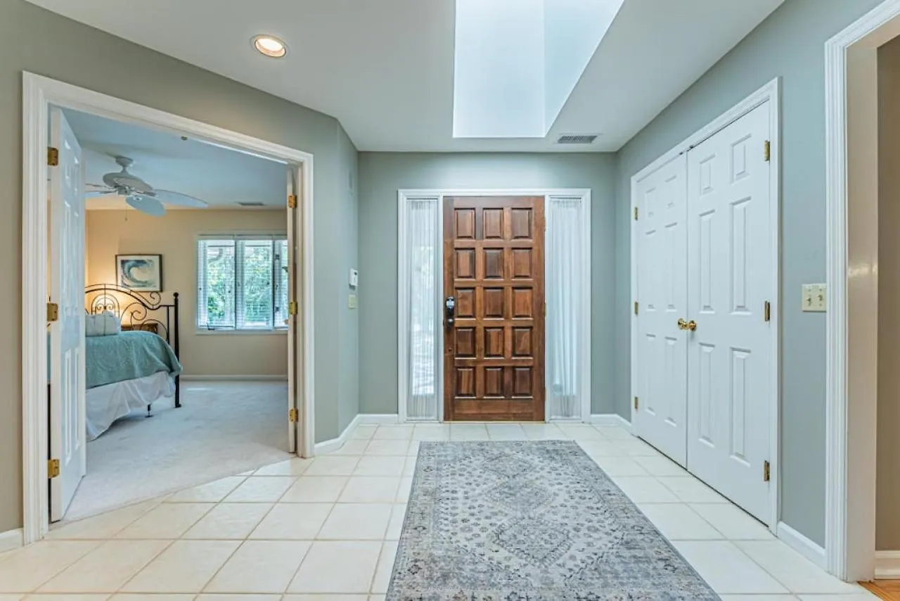 26 Port Tack Fishing Dock Pool Sleeps 10 Holiday home Hilton Head Island