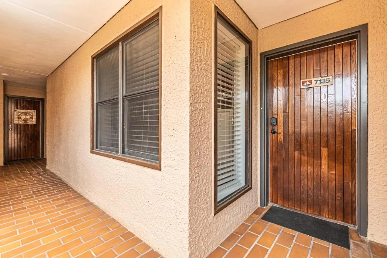 7135 Harbourside Ii In The Heart Of Dining And Shopping Harbour View Sleeps 4 Shelter Cove *