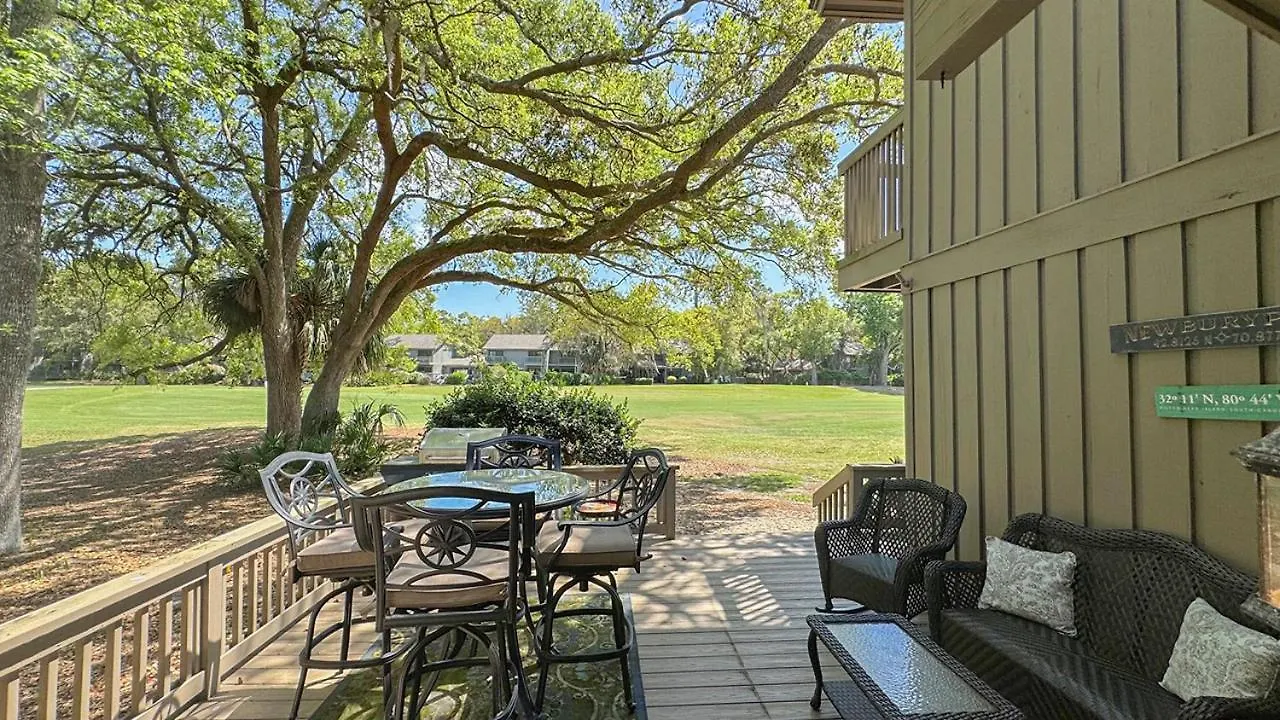 11 Water Oak * Hilton Head Island